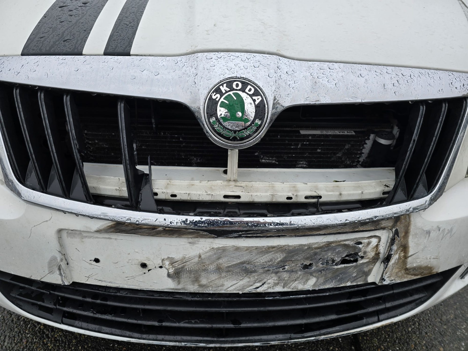 SKODA Octavia Combi 1.8 TSI Stöckli 4x4-image-4