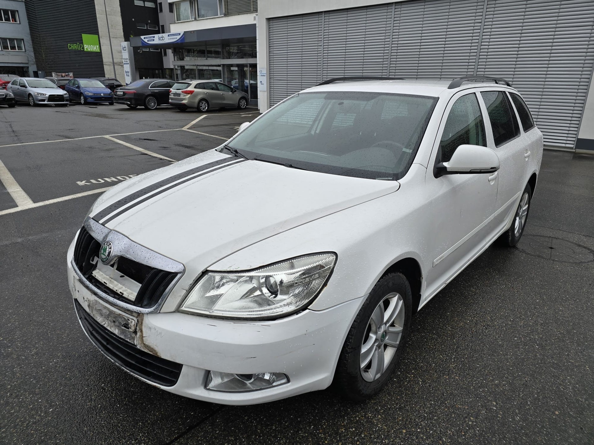 SKODA Octavia Combi 1.8 TSI Stöckli 4x4-image-1