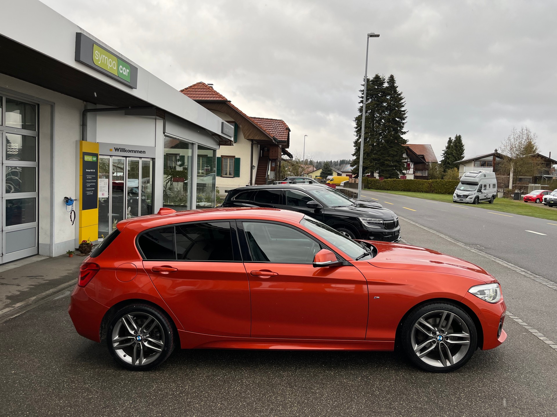 BMW 120d xDrive M Sport Steptronic+++ACC+++LEDER+++NEUE PNEUS+++-image-3