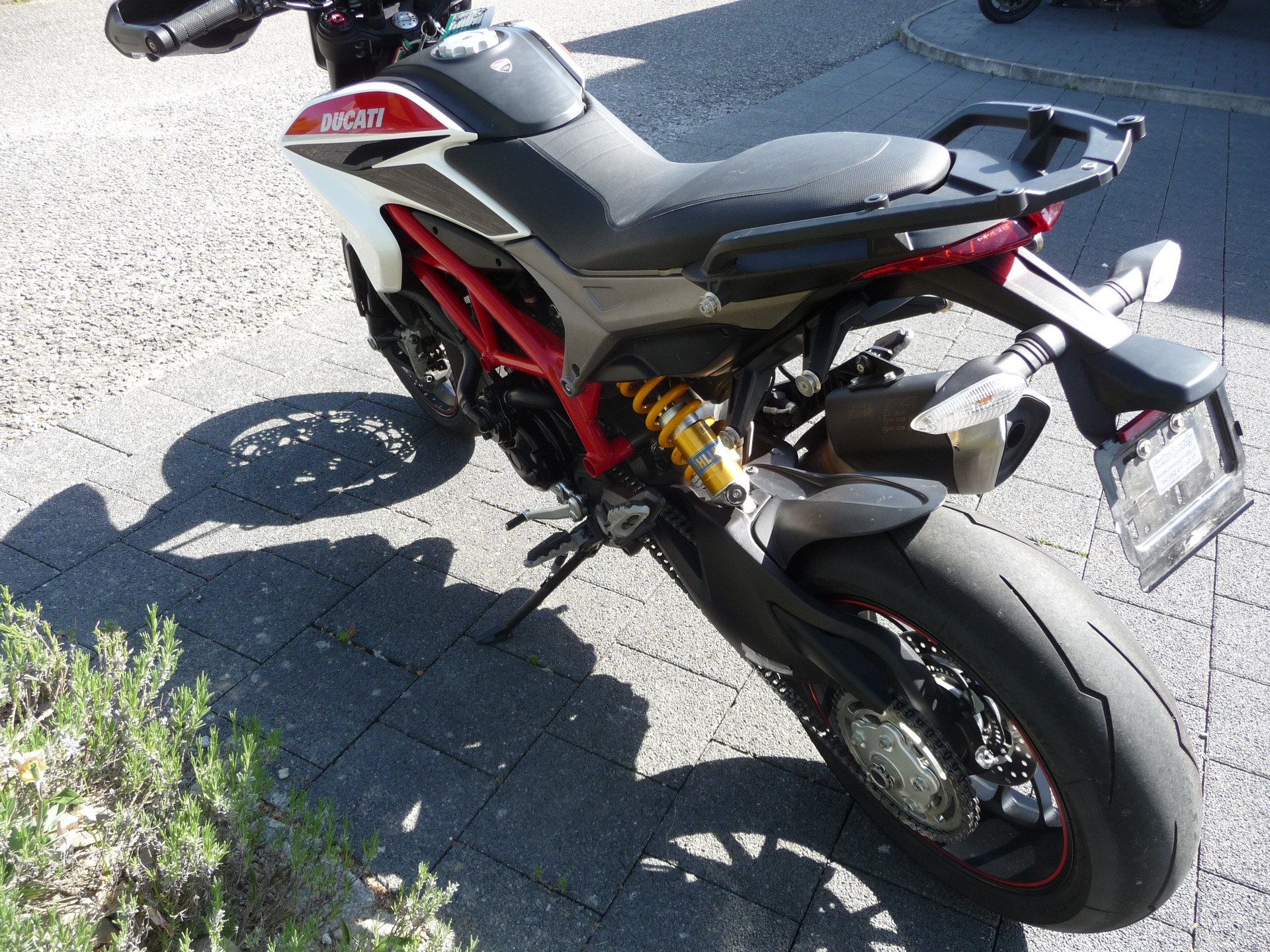 DUCATI Hypermotard 821 SP-showroom-element-2