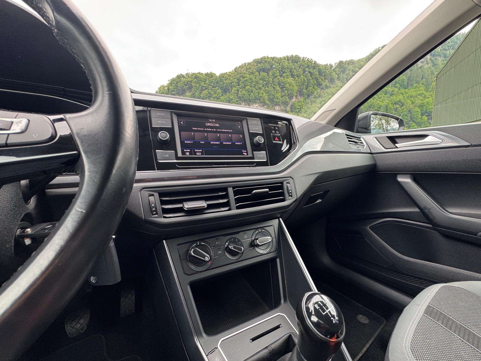 VW Polo 1.0 TSI BMT Comfortline-image-15