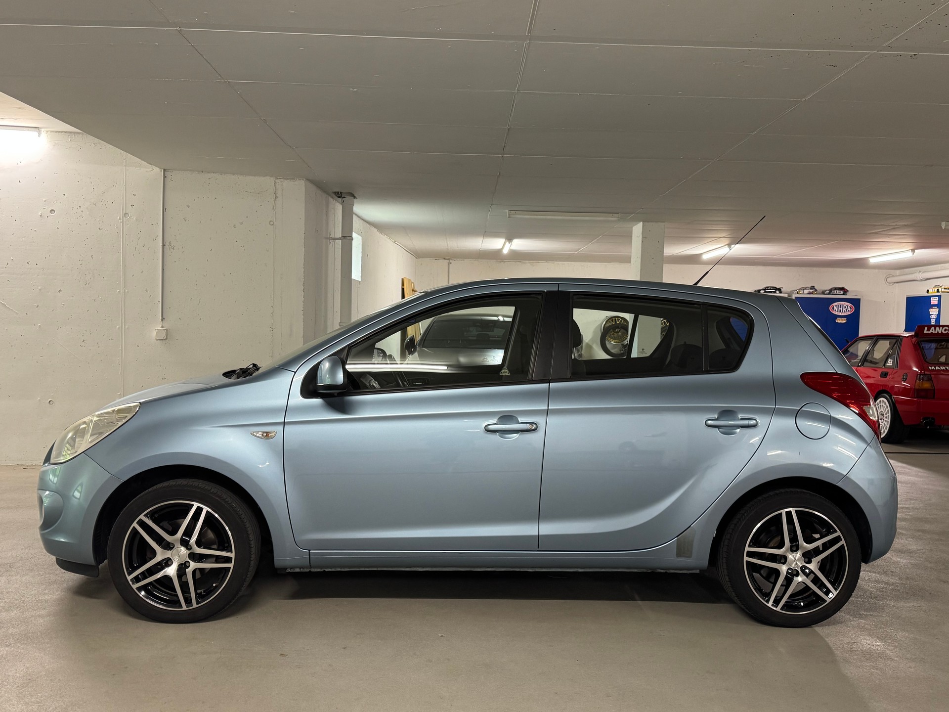 HYUNDAI i20 1.4 Style 1-Hand, CH-Fahrzeug-image-3