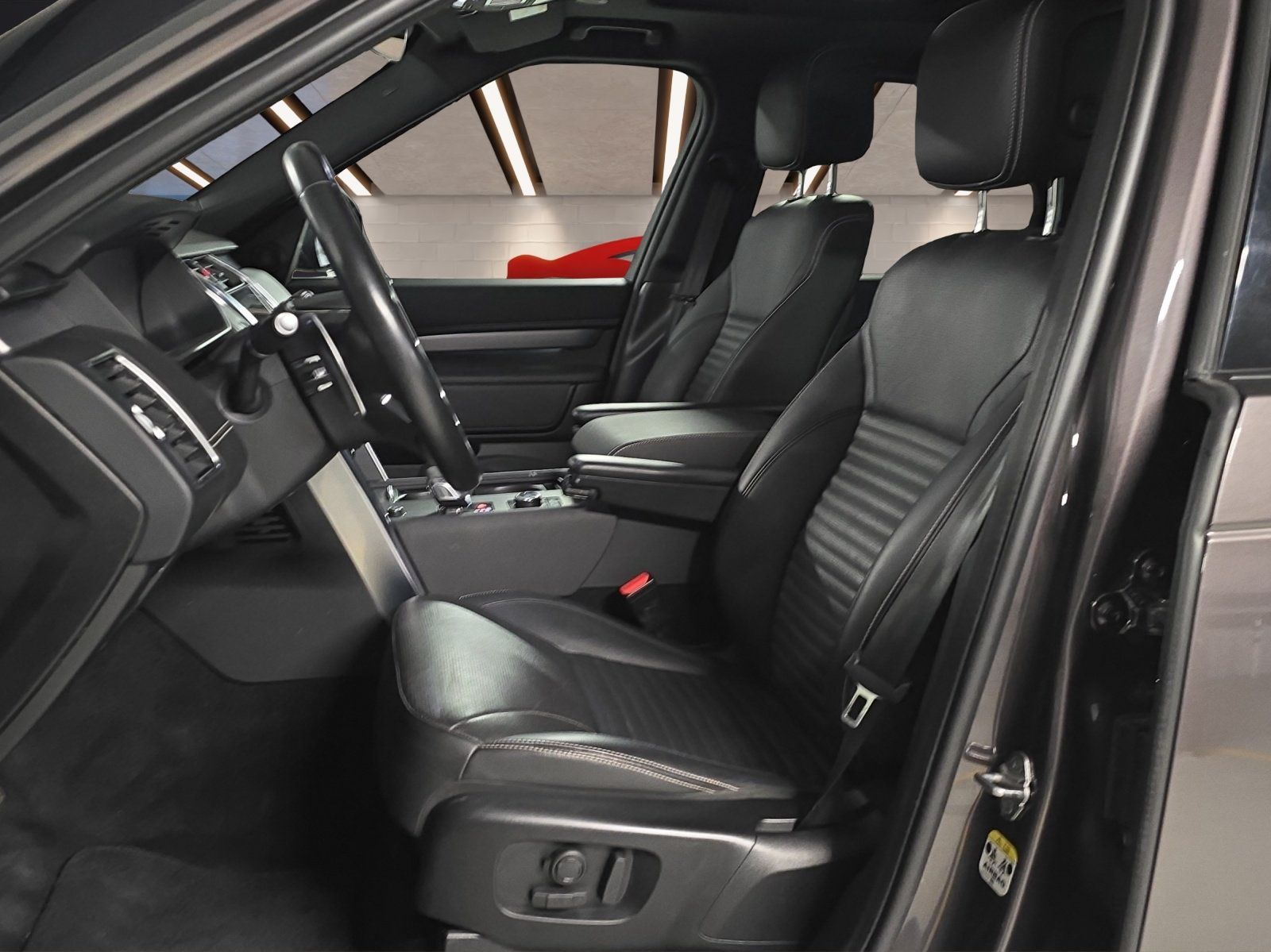 LAND ROVER Discovery 3.0 i6 360 SE AWD Automatic-image-8