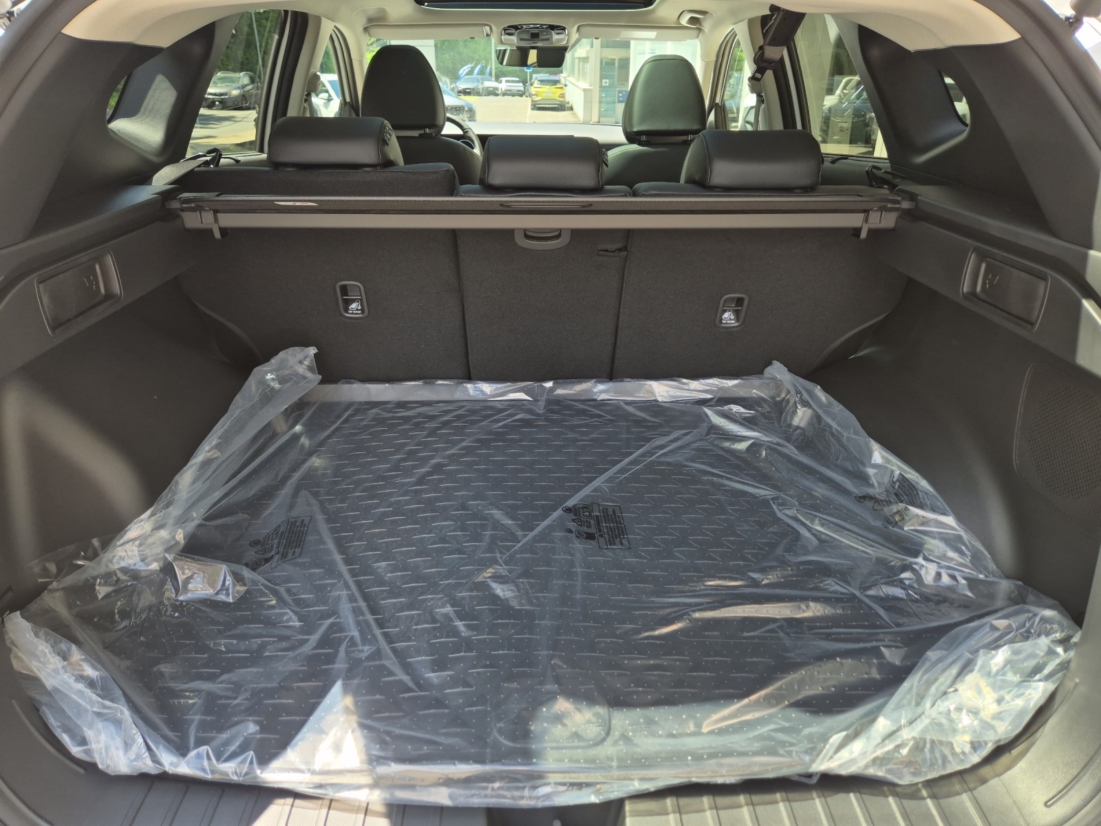 HYUNDAI Tucson 1.6 T-GDi HEV Vertex Swiss Edition 4WD-image-9