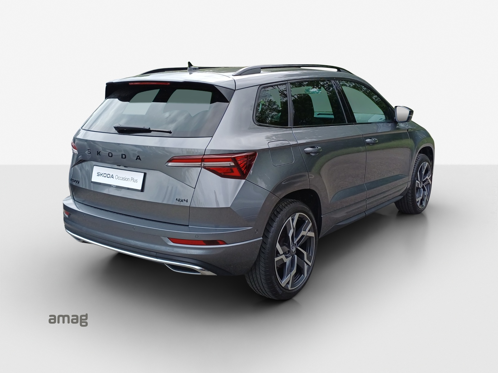 SKODA Karoq 2.0 TSI SportLine 4x4 DSG-image-4