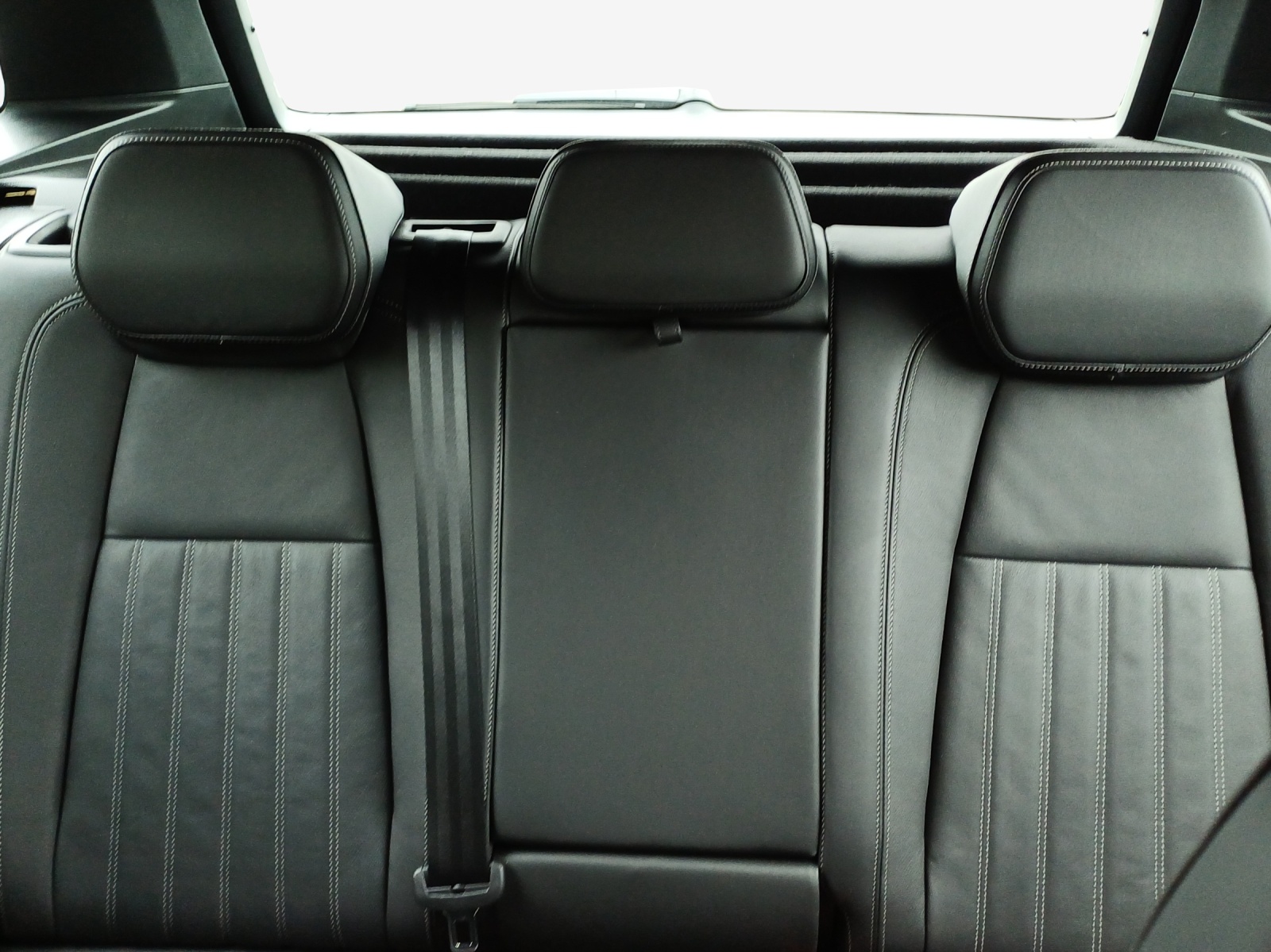 SKODA Karoq 2.0 TSI SportLine 4x4 DSG-image-11