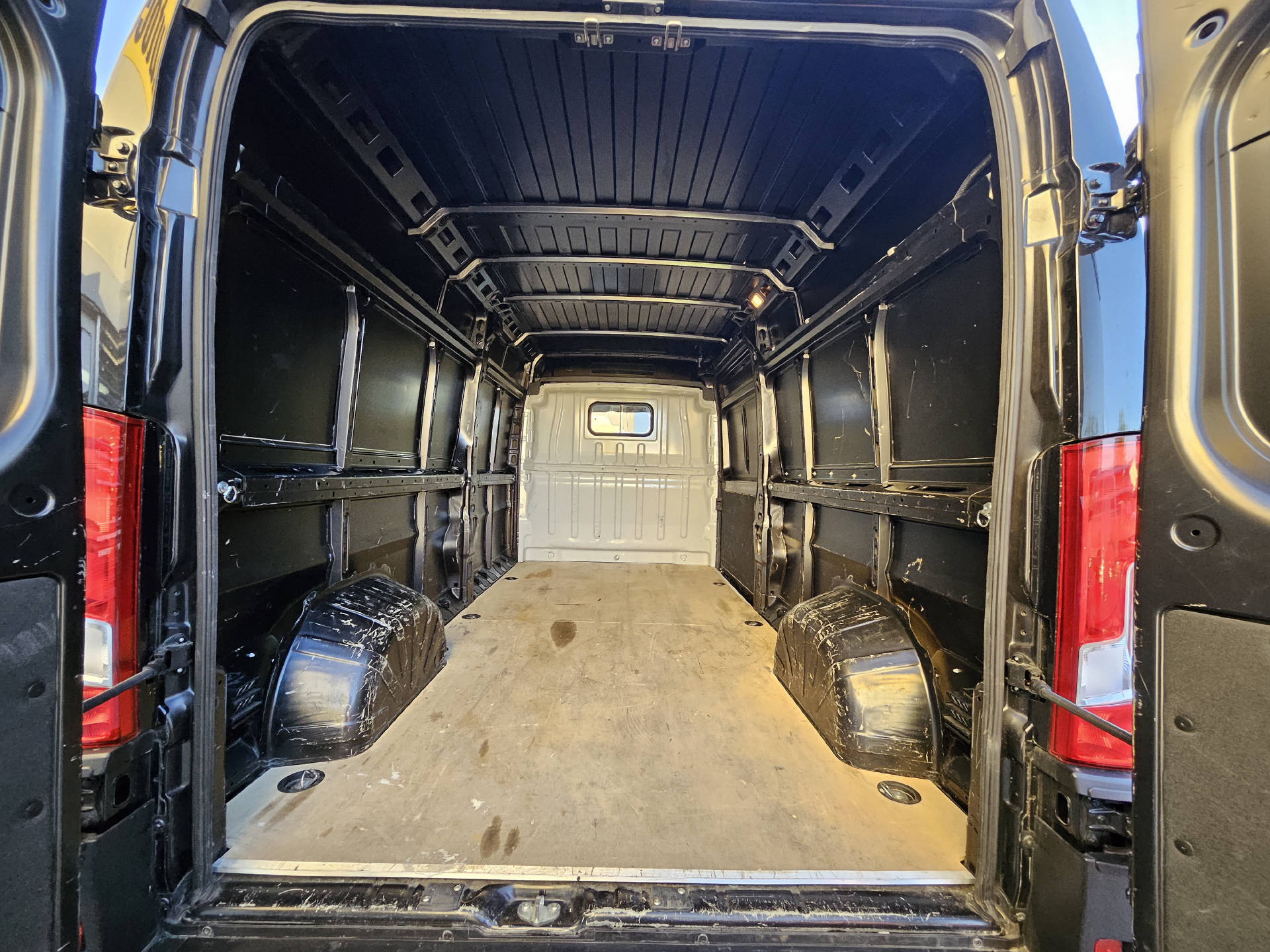 PEUGEOT Boxer Kaw. 435 L3H2 2.2 BlueHDi 165 S/S * Frisch ab Service * Rückfahrkamera *-image-15