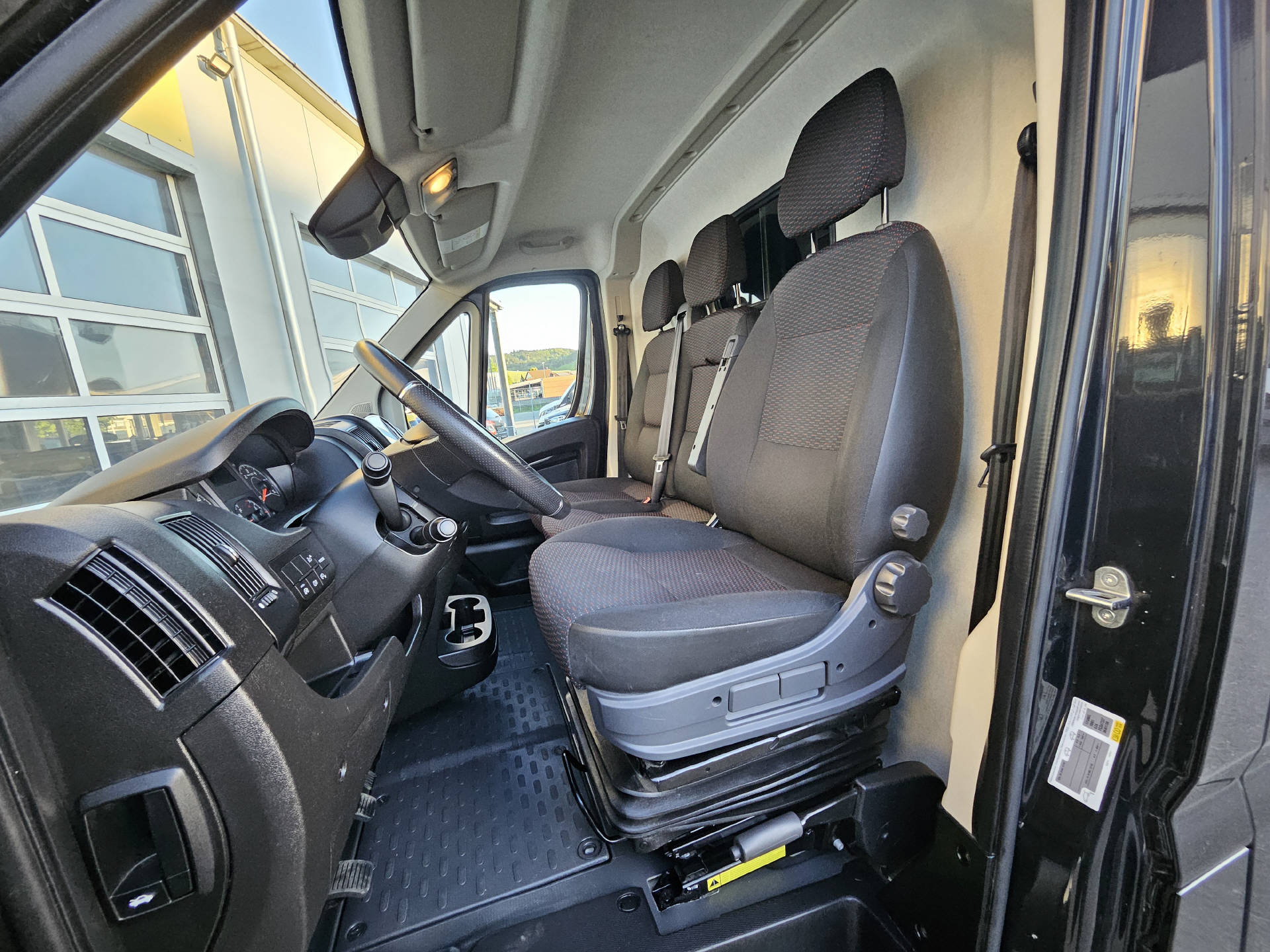 PEUGEOT Boxer Kaw. 435 L3H2 2.2 BlueHDi 165 S/S * Frisch ab Service * Rückfahrkamera *-image-17