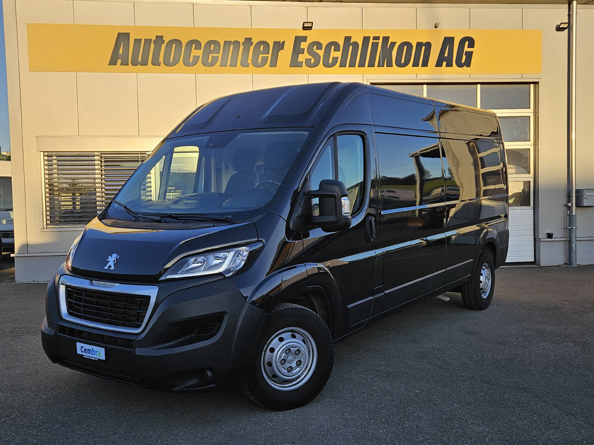 PEUGEOT Boxer Kaw. 435 L3H2 2.2 BlueHDi 165 S/S * Frisch ab Service * Rückfahrkamera *