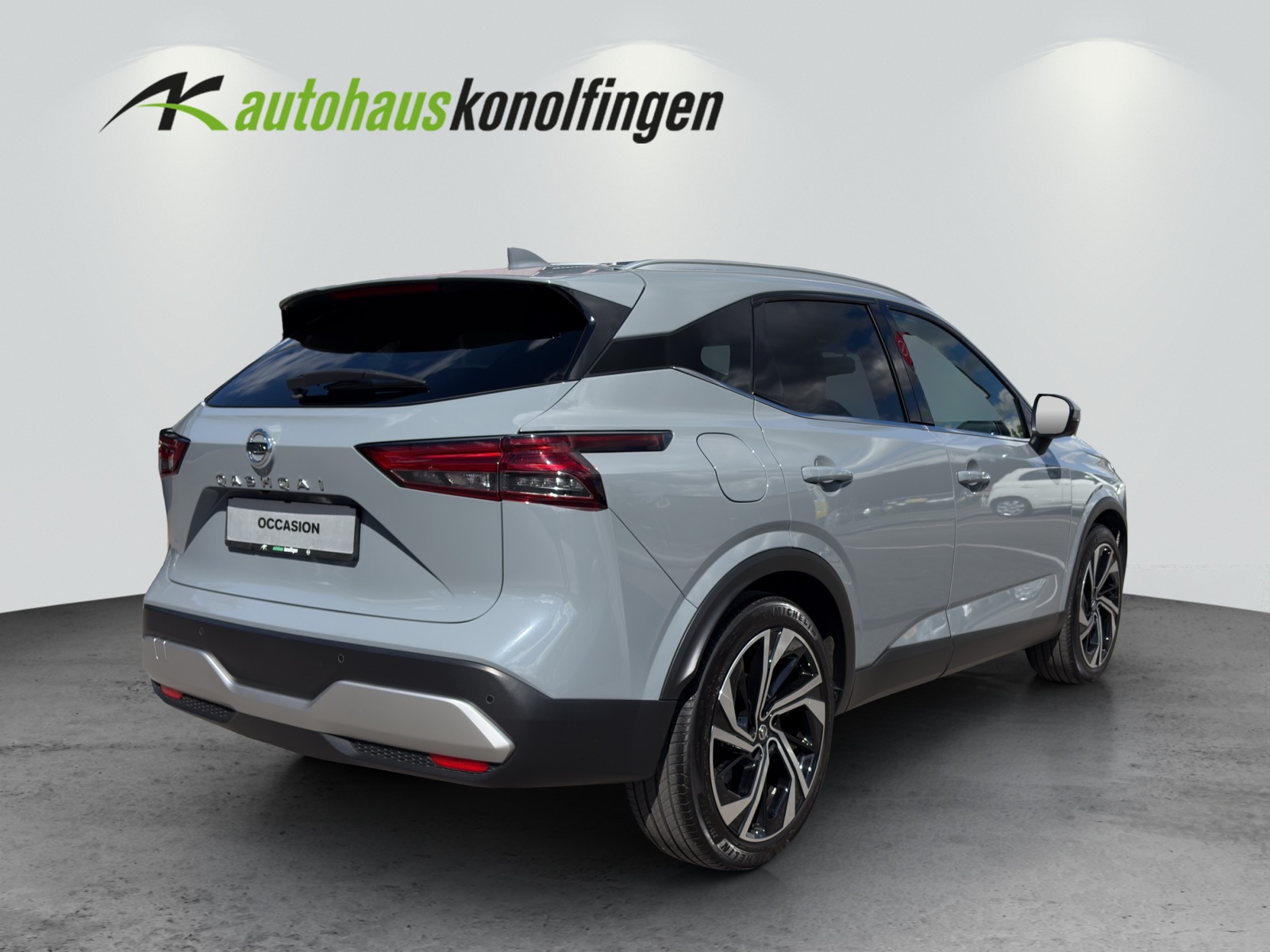 NISSAN Qashqai 1.3 DIG-T Tekna+ 4x4-showroom-element-3
