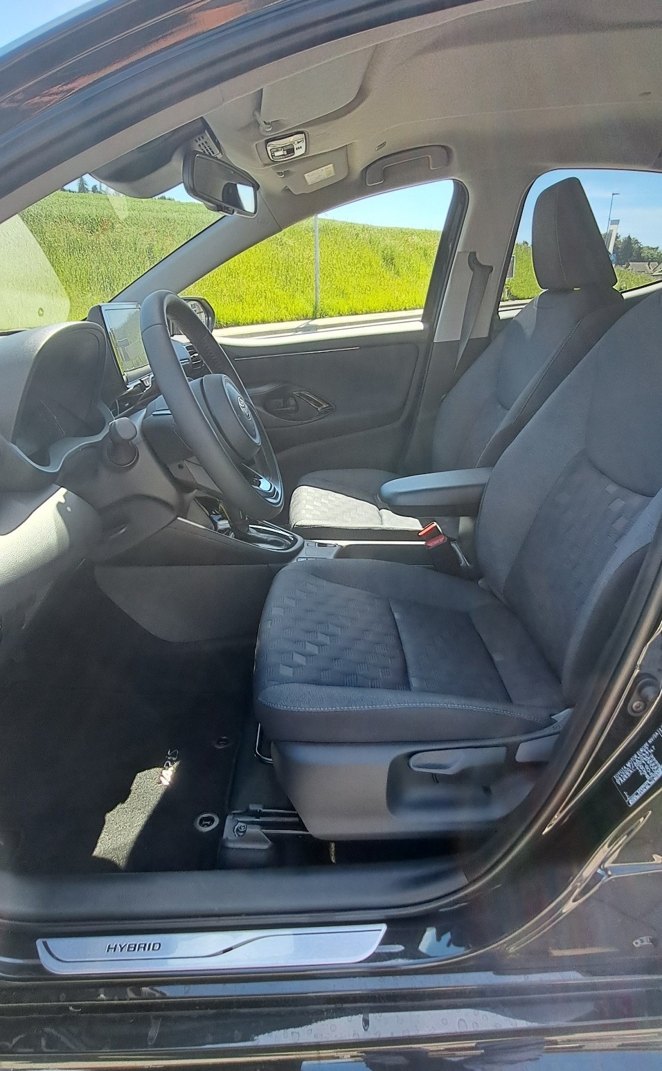 TOYOTA Yaris 1.5 Teamplayer Plus e-CVT-image-8