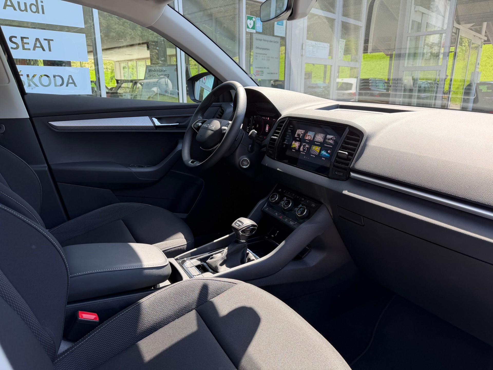 SKODA Karoq 2.0 TDI CR Selection 4x4 DSG-image-29