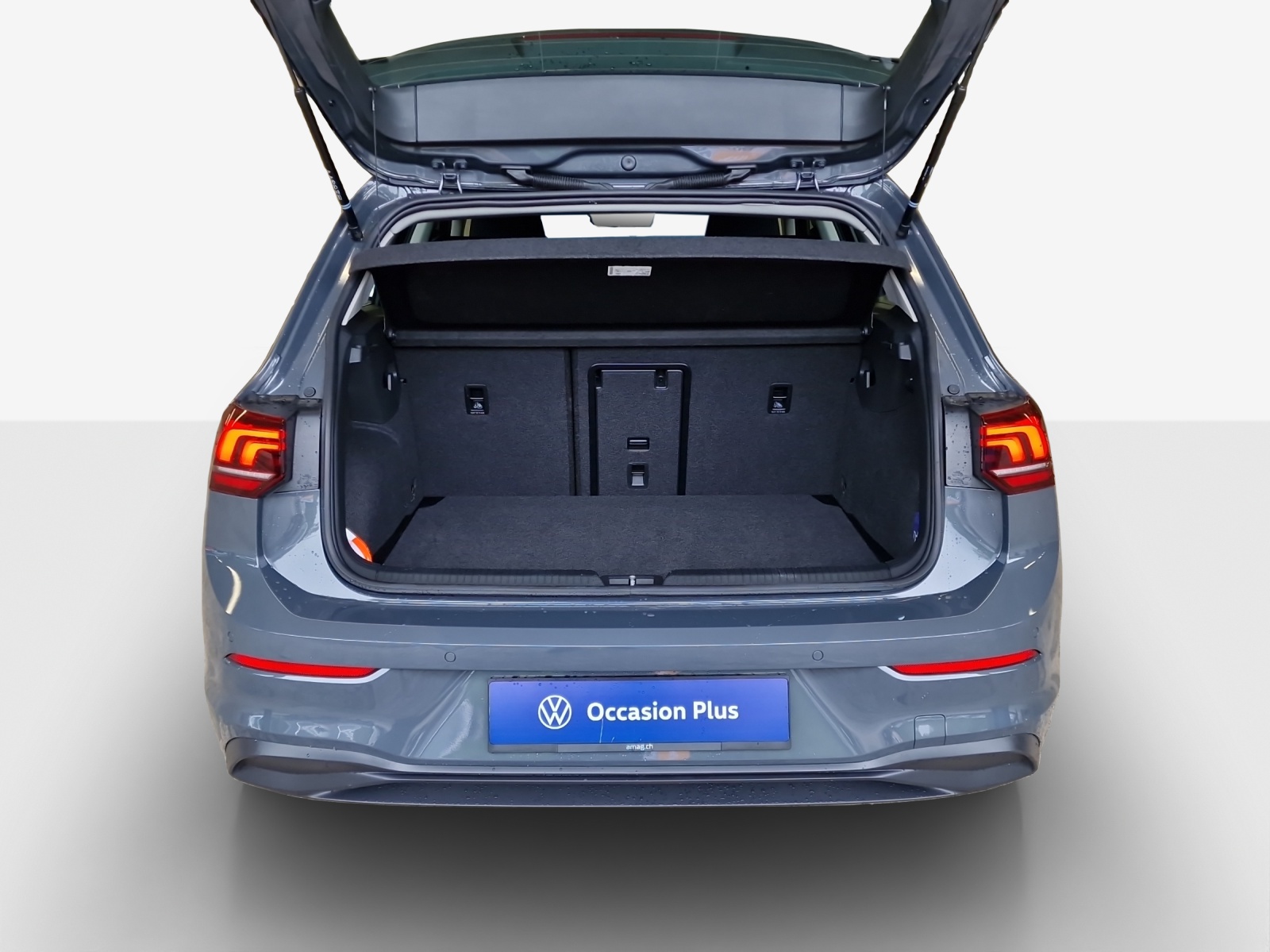 VW Golf 1.5 e TSI mHEV Life DSG-image-12