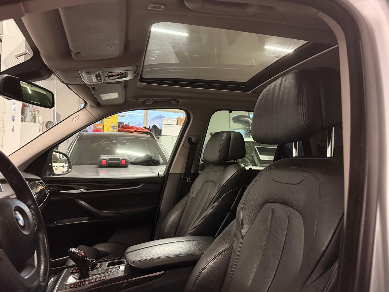 BMW X5 xDrive 40d Steptronic 7 Plätze M-paket-image-12