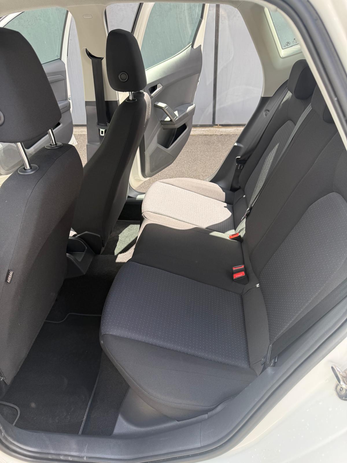 SEAT Arona 1.0 TGI CNG Style-image-11