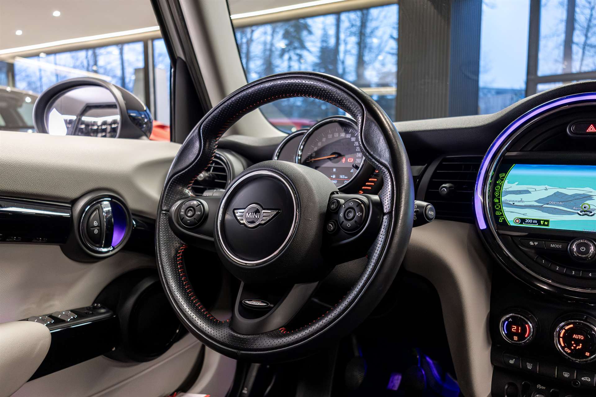 MINI Cooper S-image-6