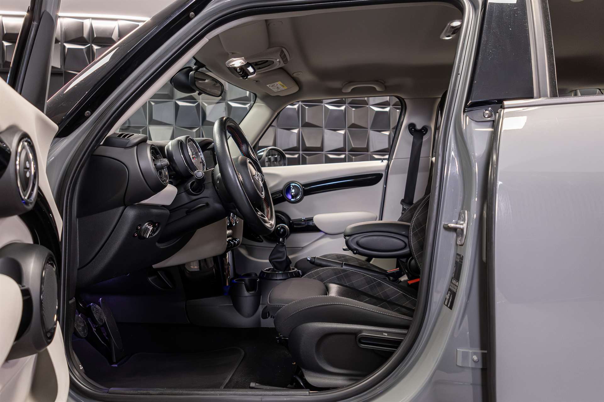 MINI Cooper S-image-10
