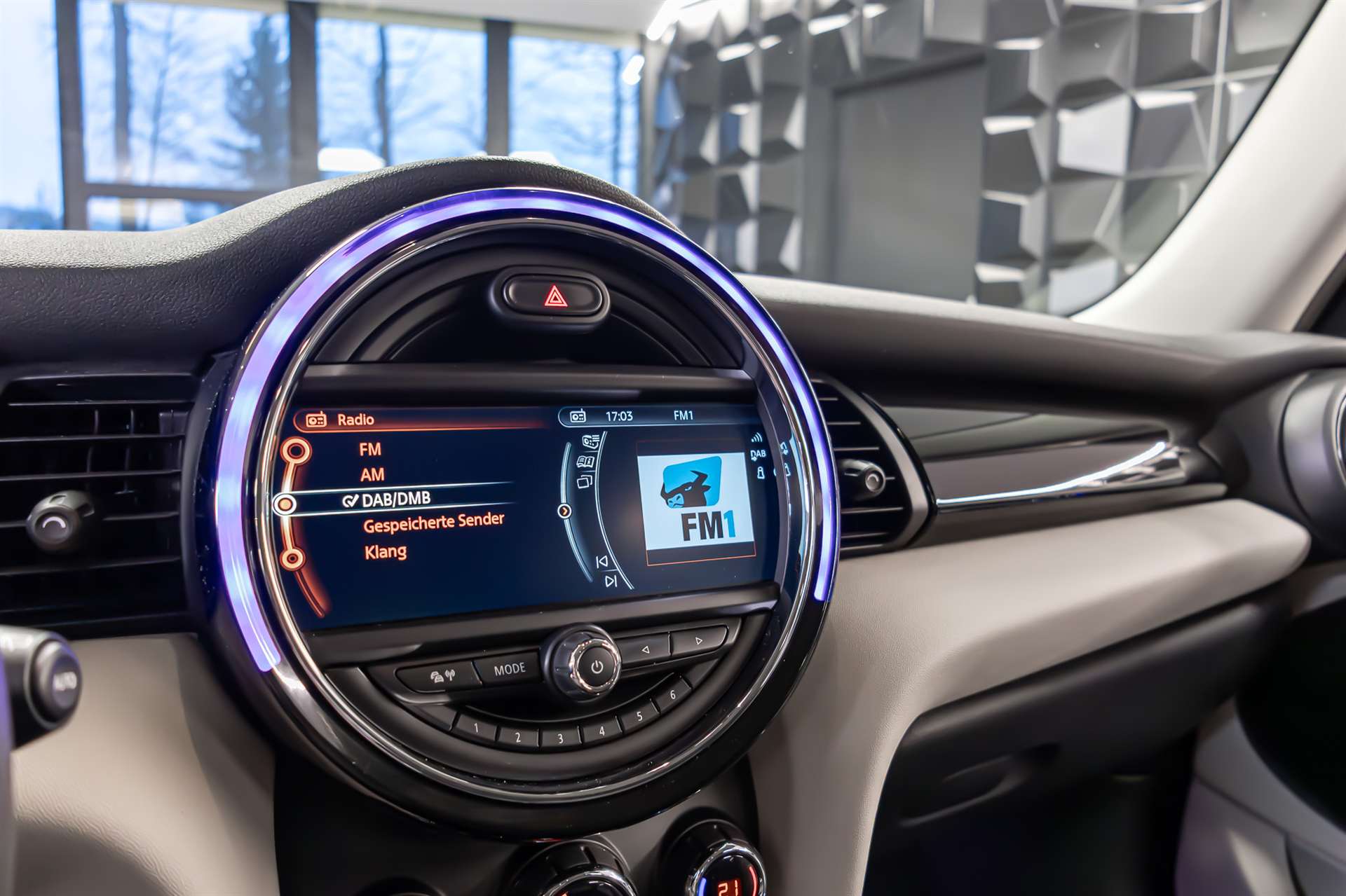 MINI Cooper S-image-16