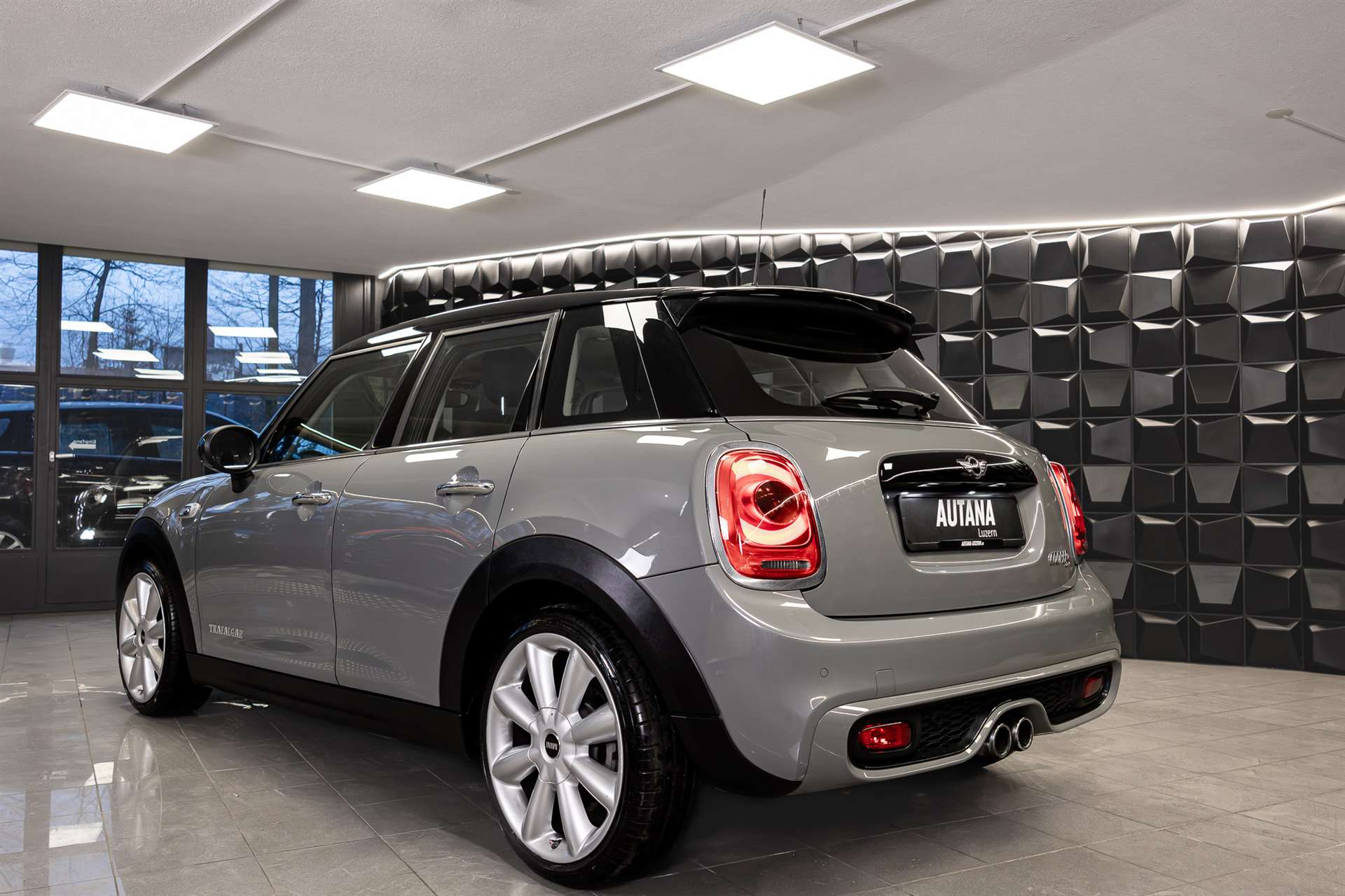 MINI Cooper S-image-2