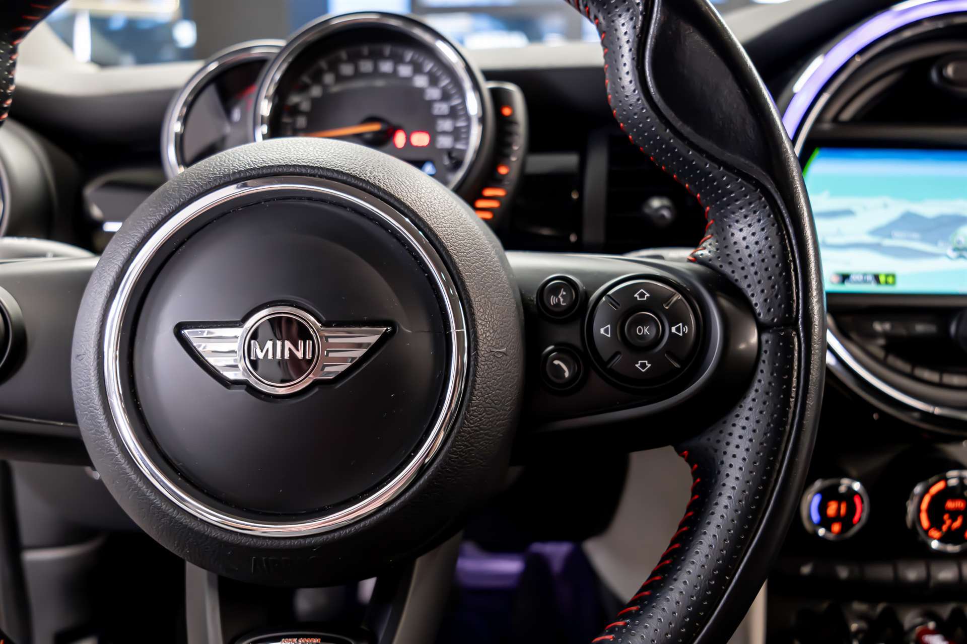 MINI Cooper S-image-8