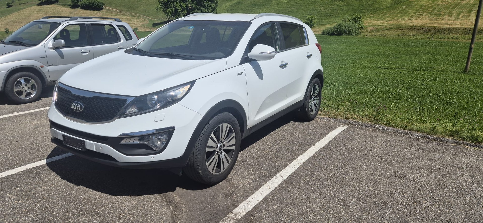 KIA Sportage 2.0 CRDi Trend 4WD Automatic-image-0