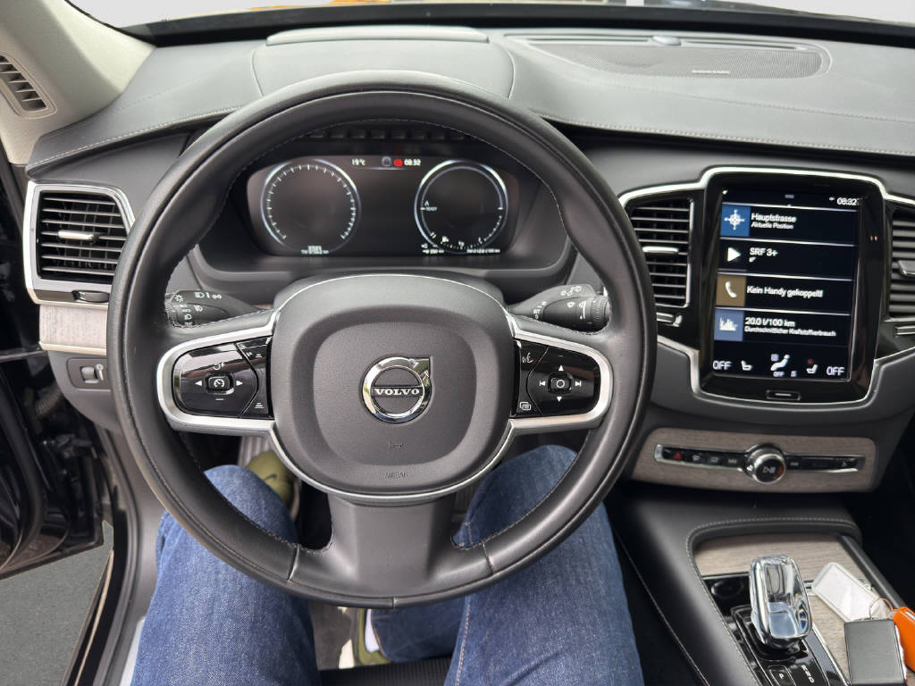VOLVO XC90 2.0 T8 TE Inscription 7P. eAWD-image-10