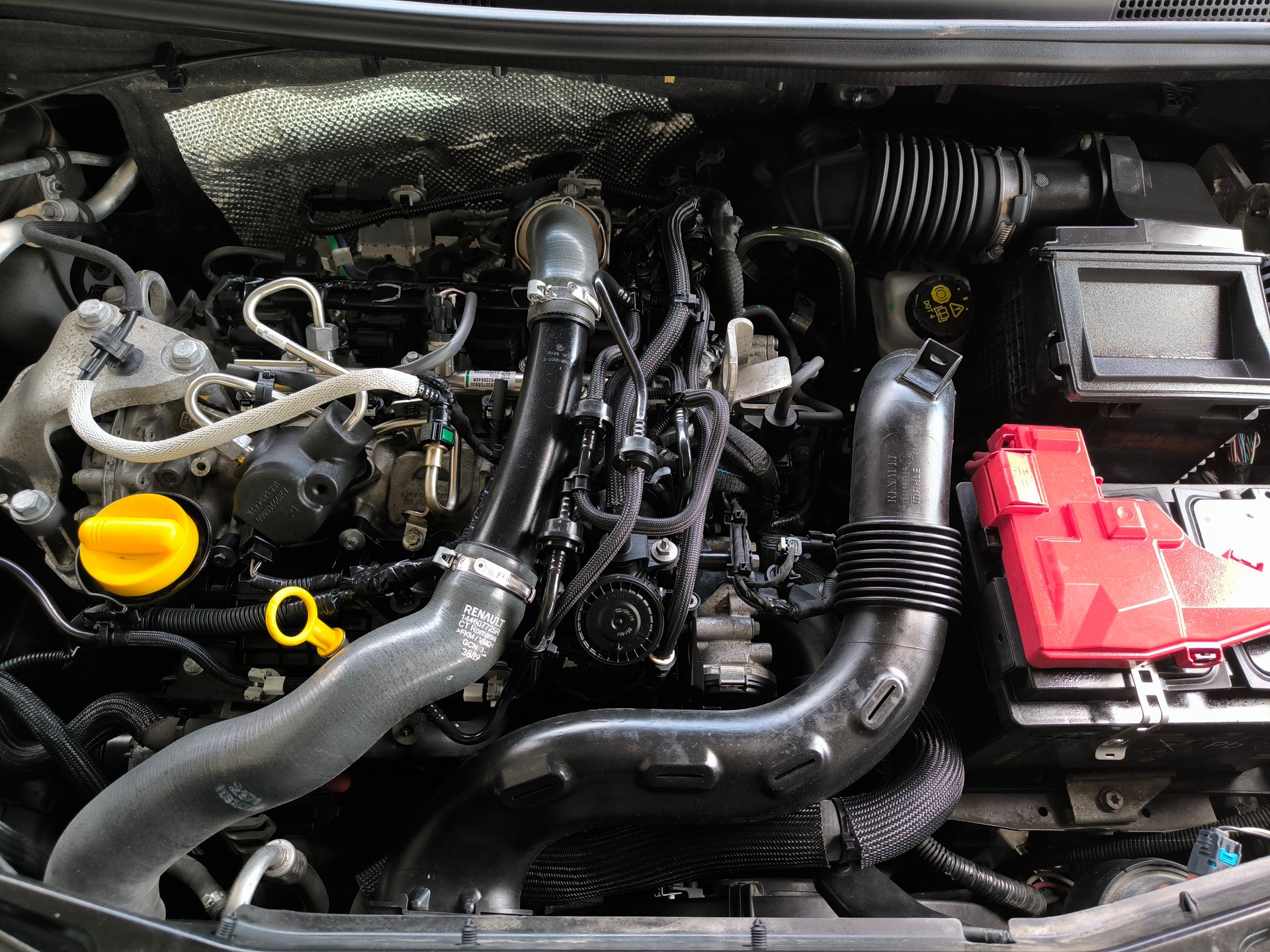 DACIA Duster TCe 150 Celebration 4x4-image-3