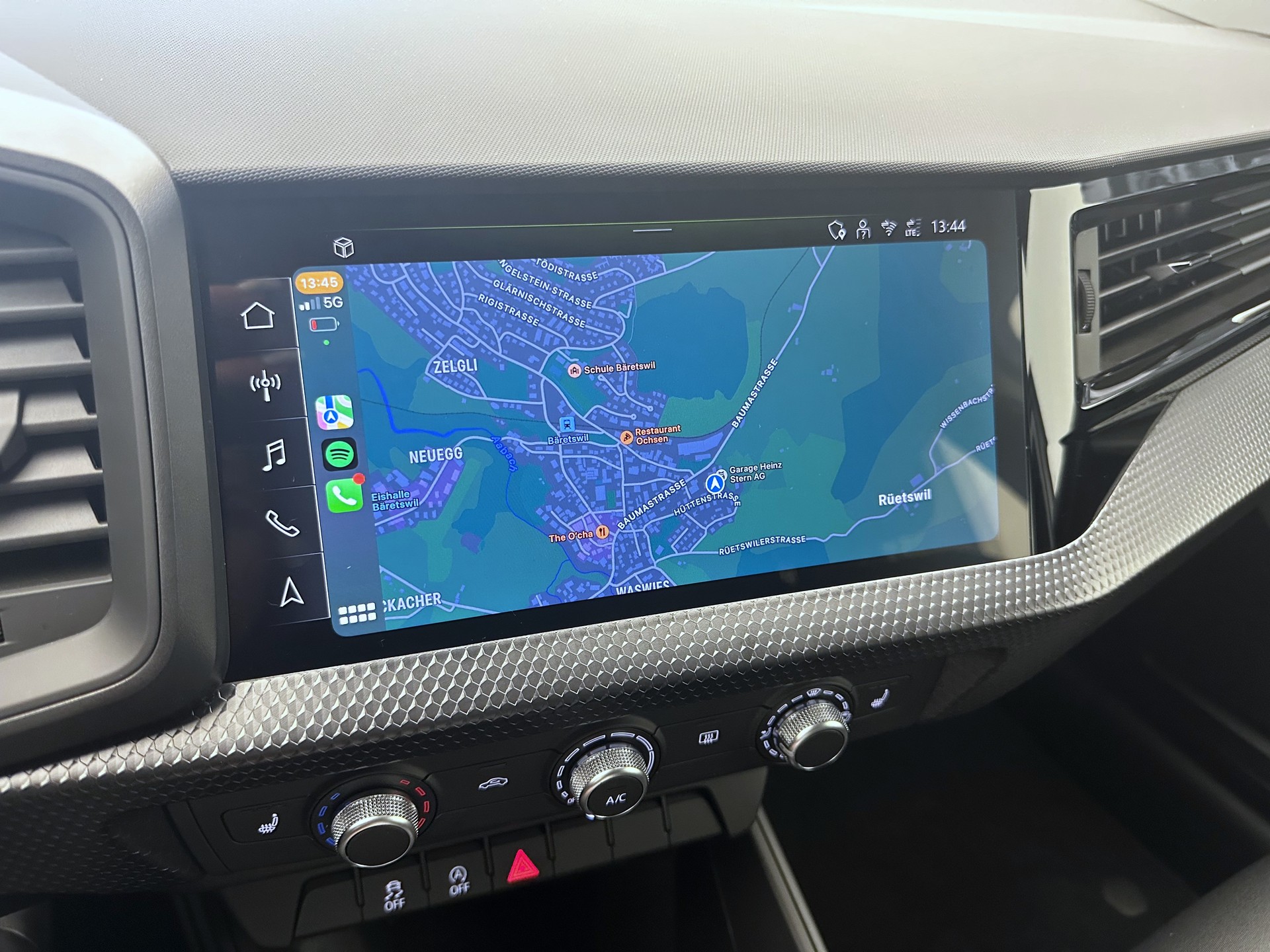 AUDI A1 Sportback 30 TFSI Attraction S-tronic-image-15