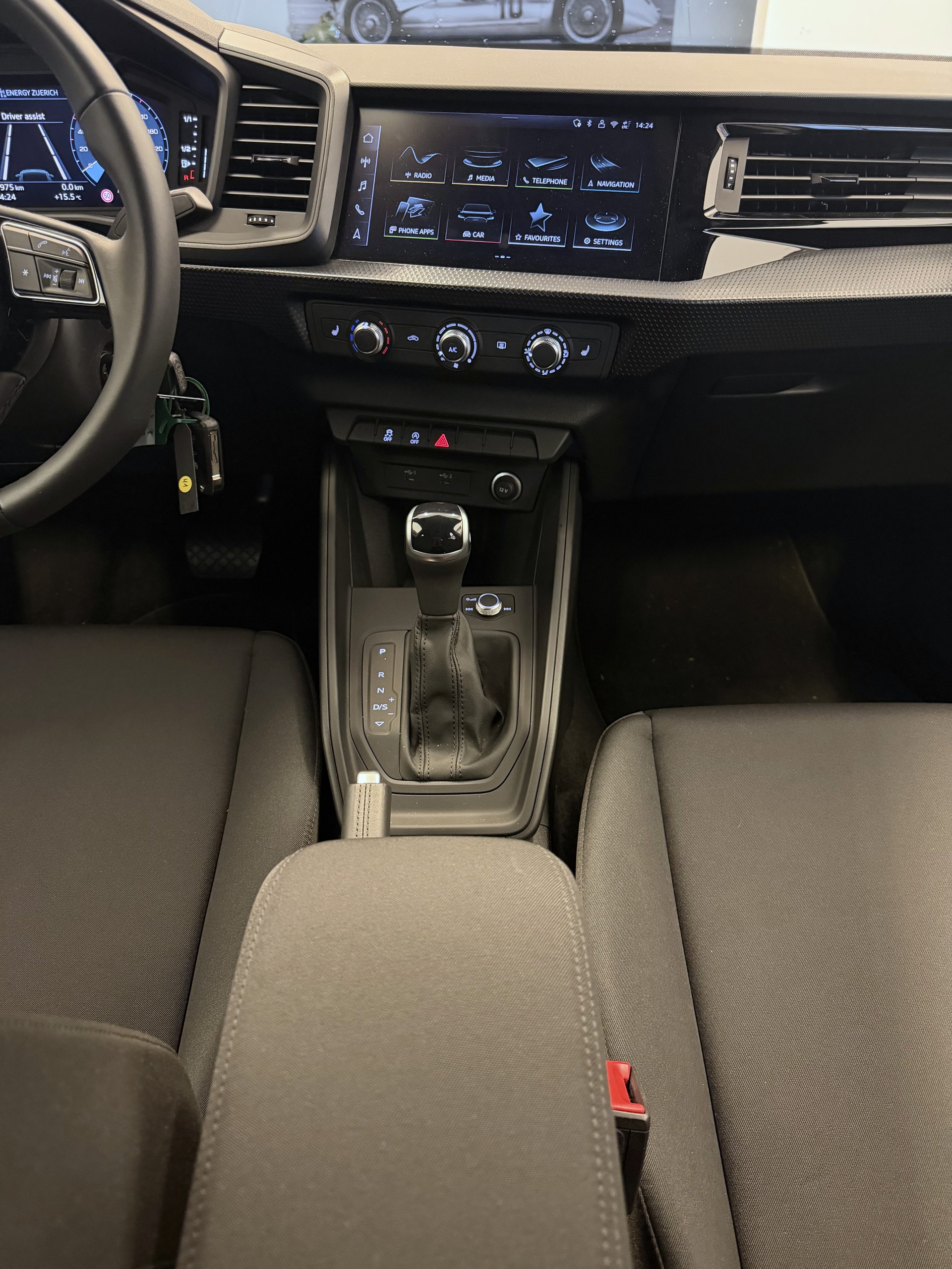 AUDI A1 Sportback 30 TFSI Attraction S-tronic-image-9