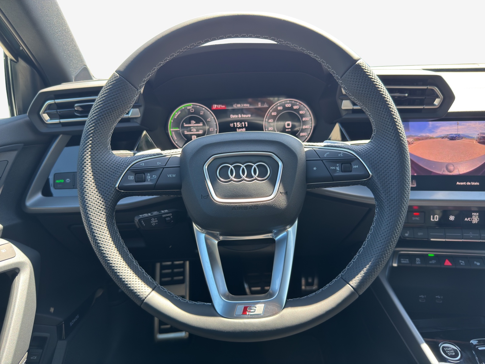 AUDI A3 Sportback TFSI e 200 kW S line S tronic-image-11