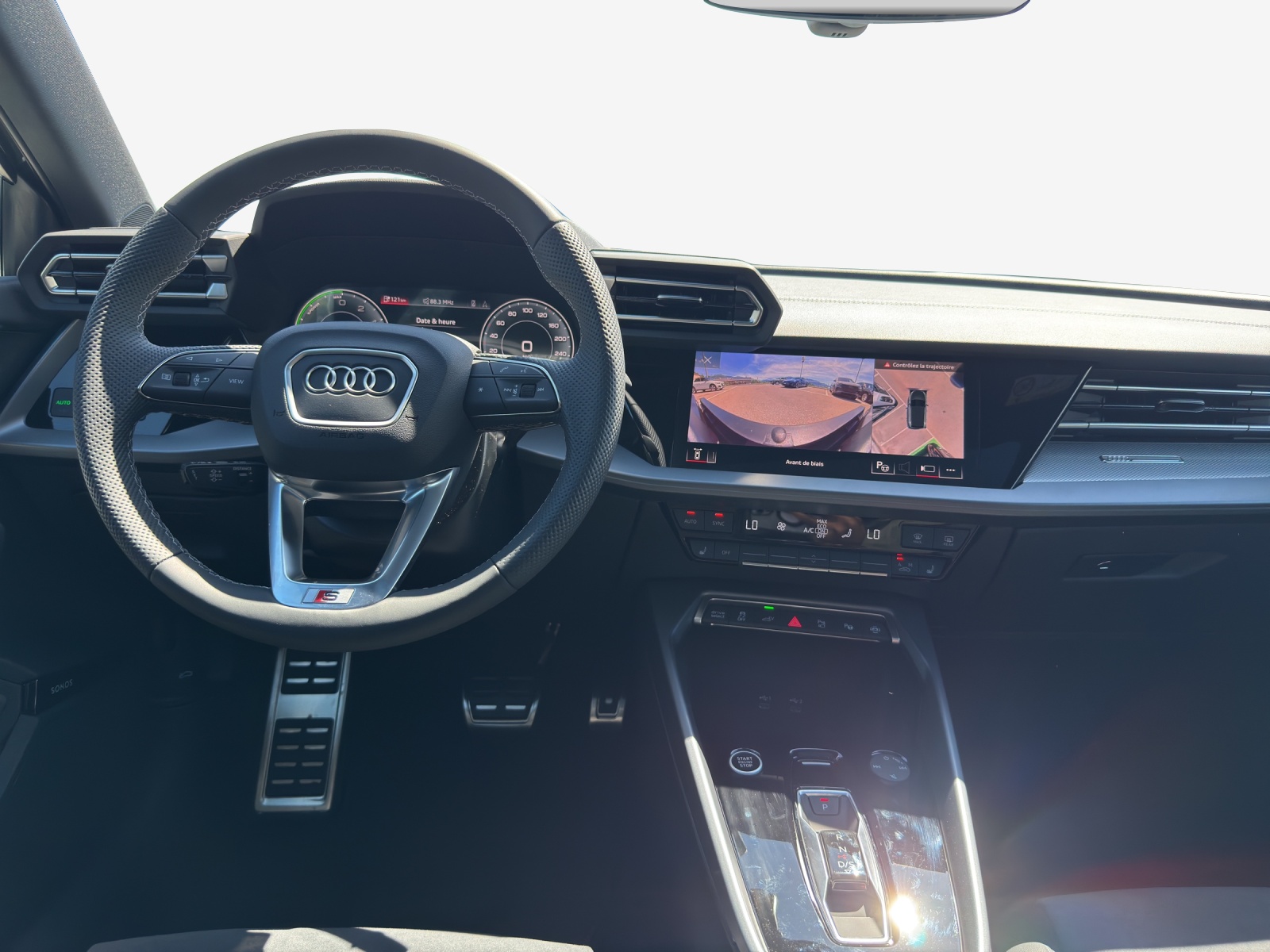 AUDI A3 Sportback TFSI e 200 kW S line S tronic-image-11