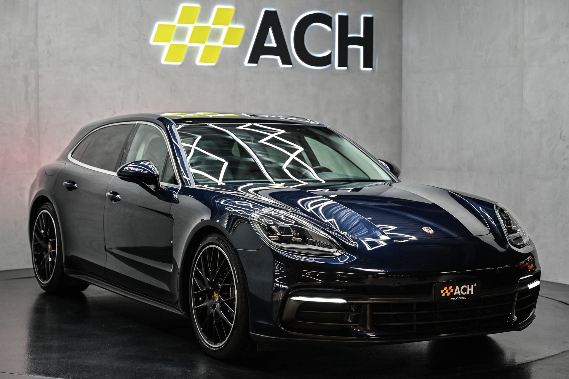 PORSCHE Panamera 4 Sport Turismo