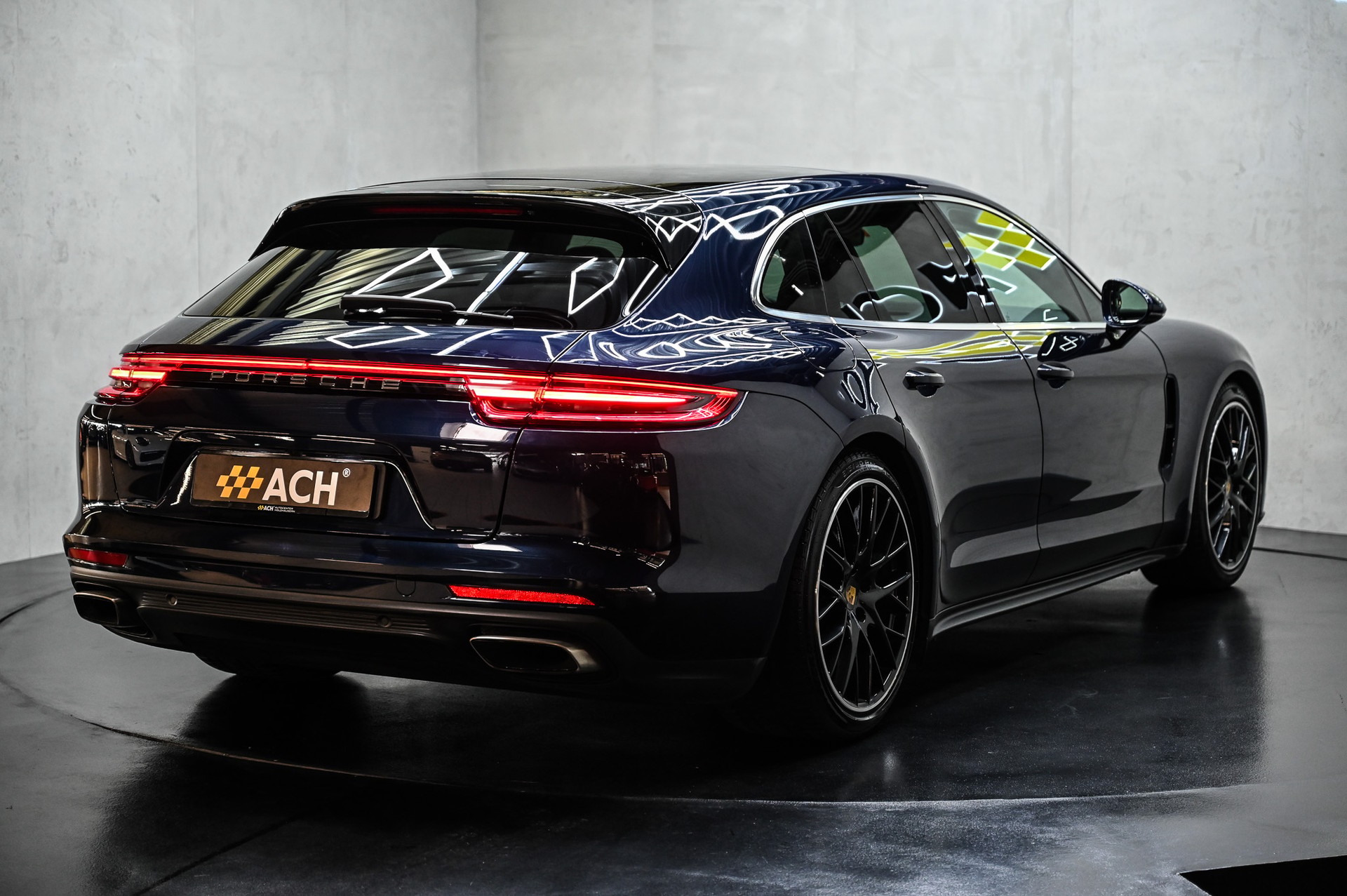 PORSCHE Panamera 4 Sport Turismo-image-8