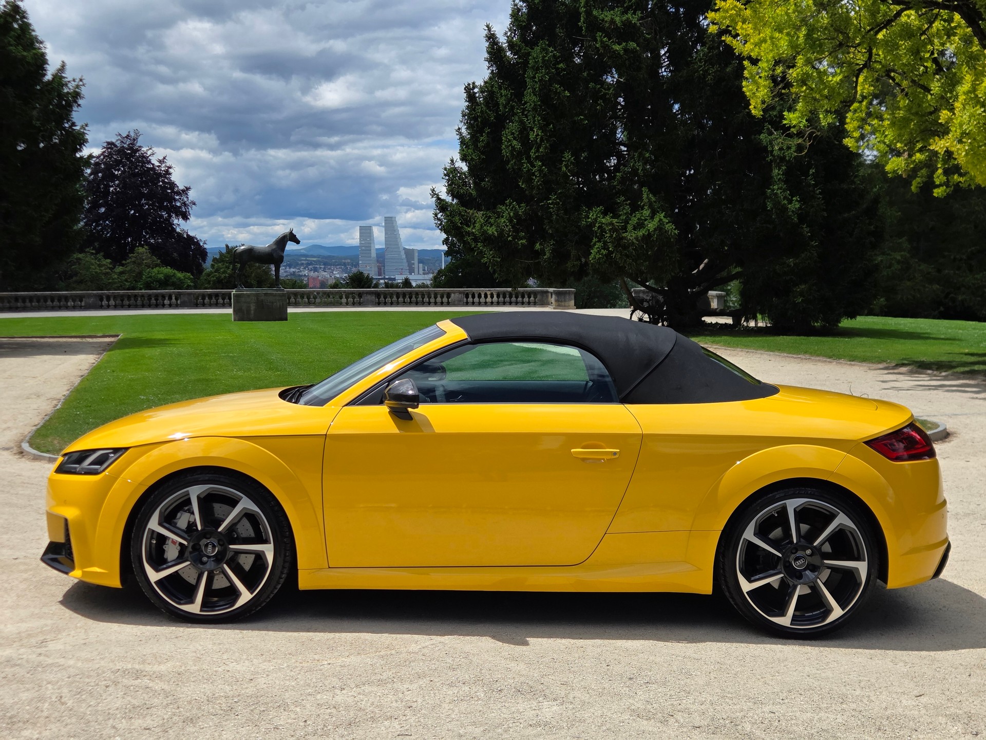 AUDI TT RS ROADSTER 2.5 TFSI QUATTRO S-image-3