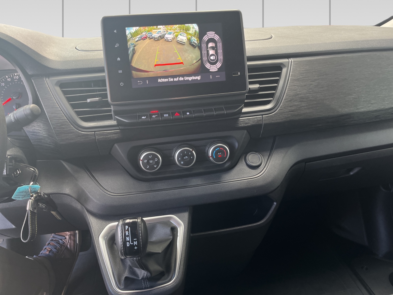 RENAULT Trafic 2.0 Blue dCi 150 Advance L2H1 EDC EN-image-8