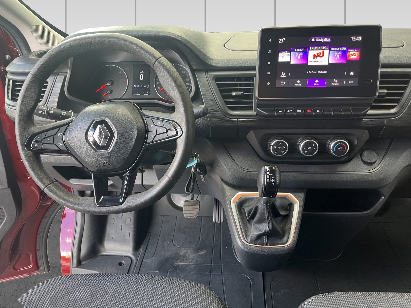 RENAULT Trafic 2.0 Blue dCi 150 Advance L2H1 EDC EN-image-9