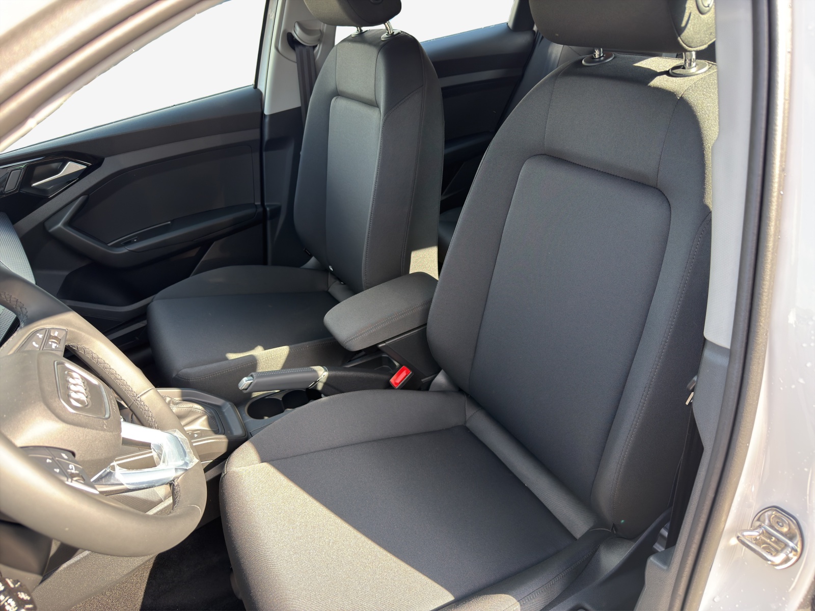AUDI A1 Sportback 30 TFSI Attraction S-tronic-image-11