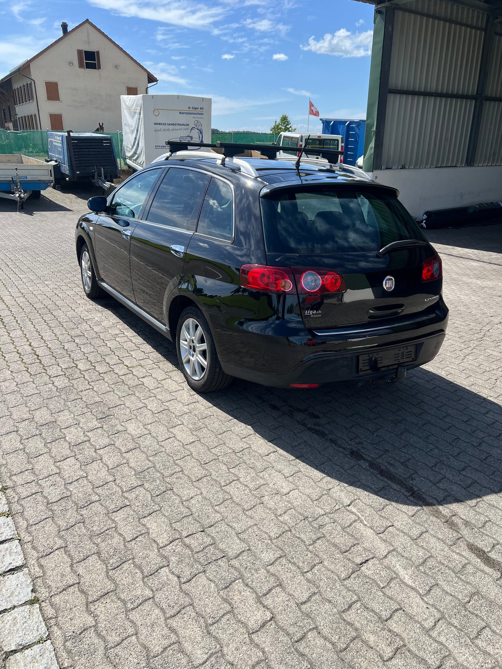 FIAT Croma 2.2 Dynamic Automatic-image-3