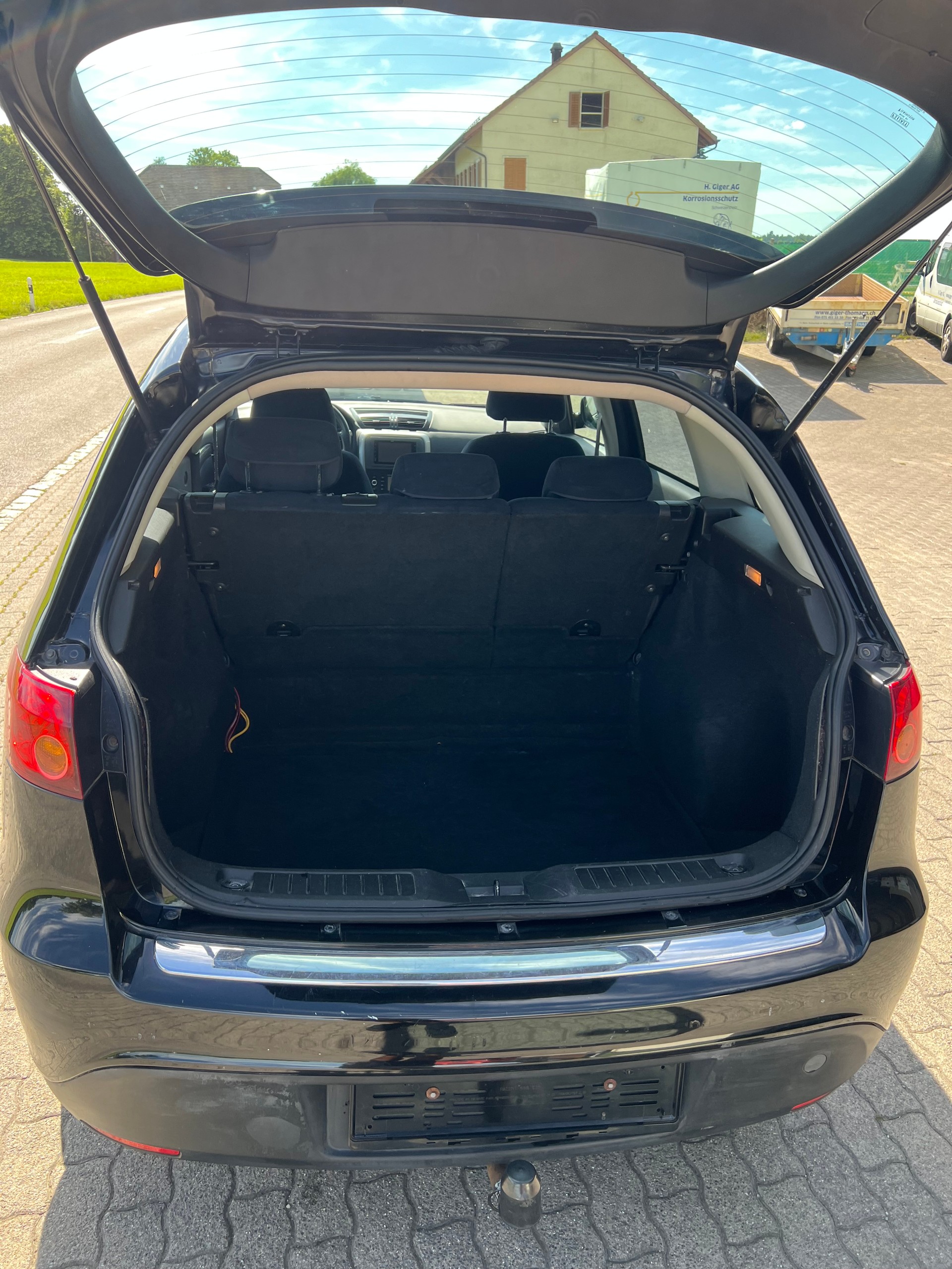 FIAT Croma 2.2 Dynamic Automatic-image-9