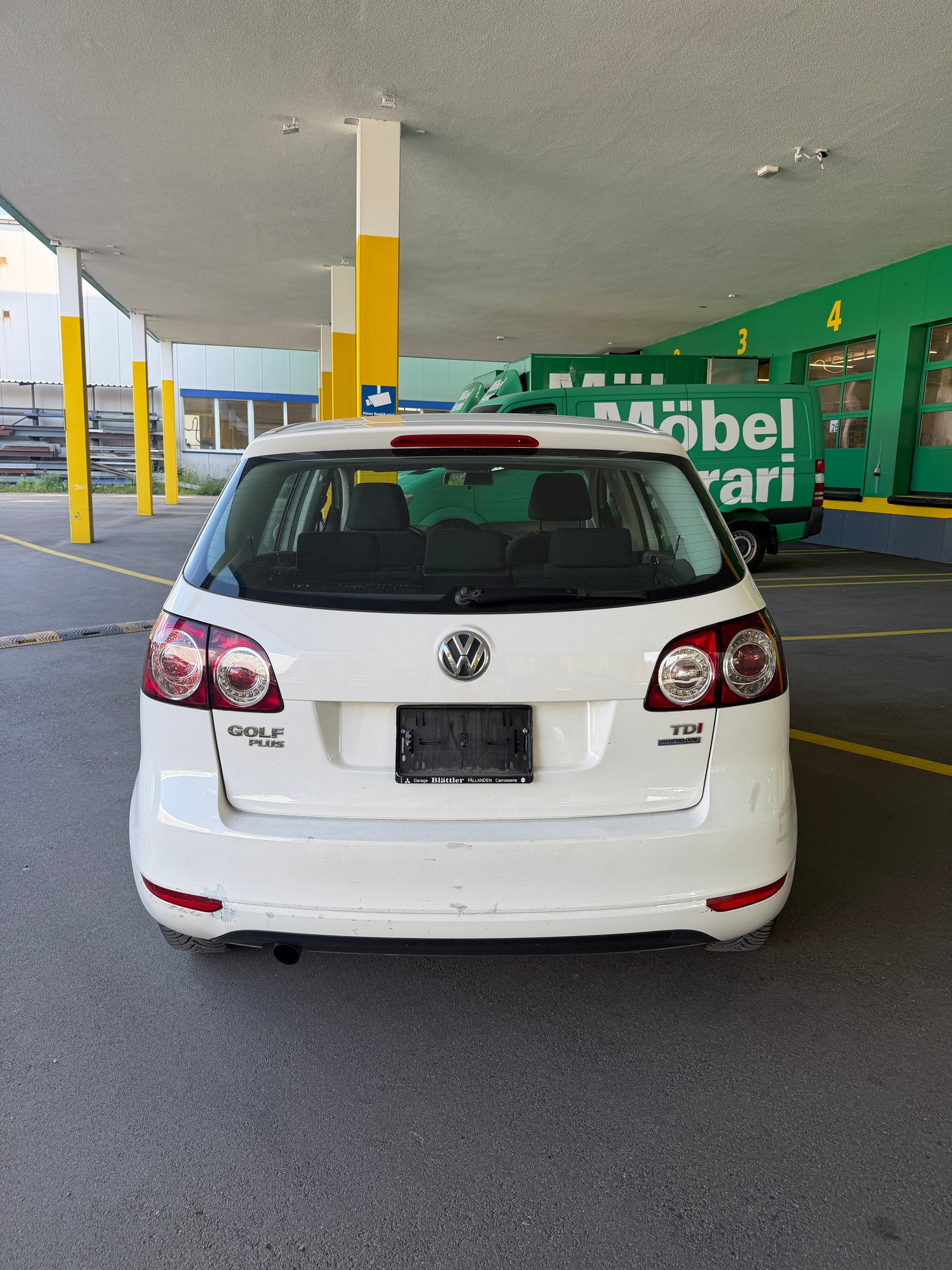 VW Golf Plus 1.6 TDI BMT Comfortline DSG-image-5