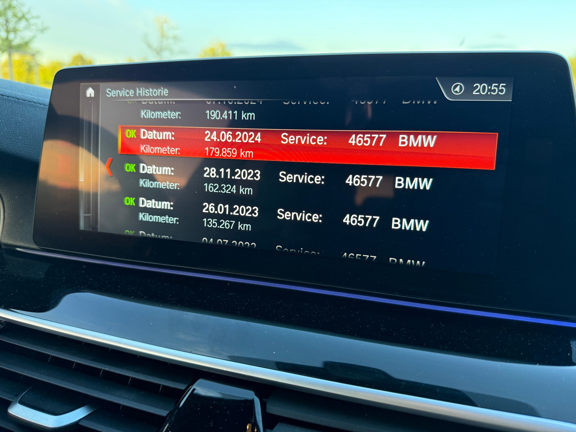 BMW 540i xDrive Sport Line Steptronic-image-22