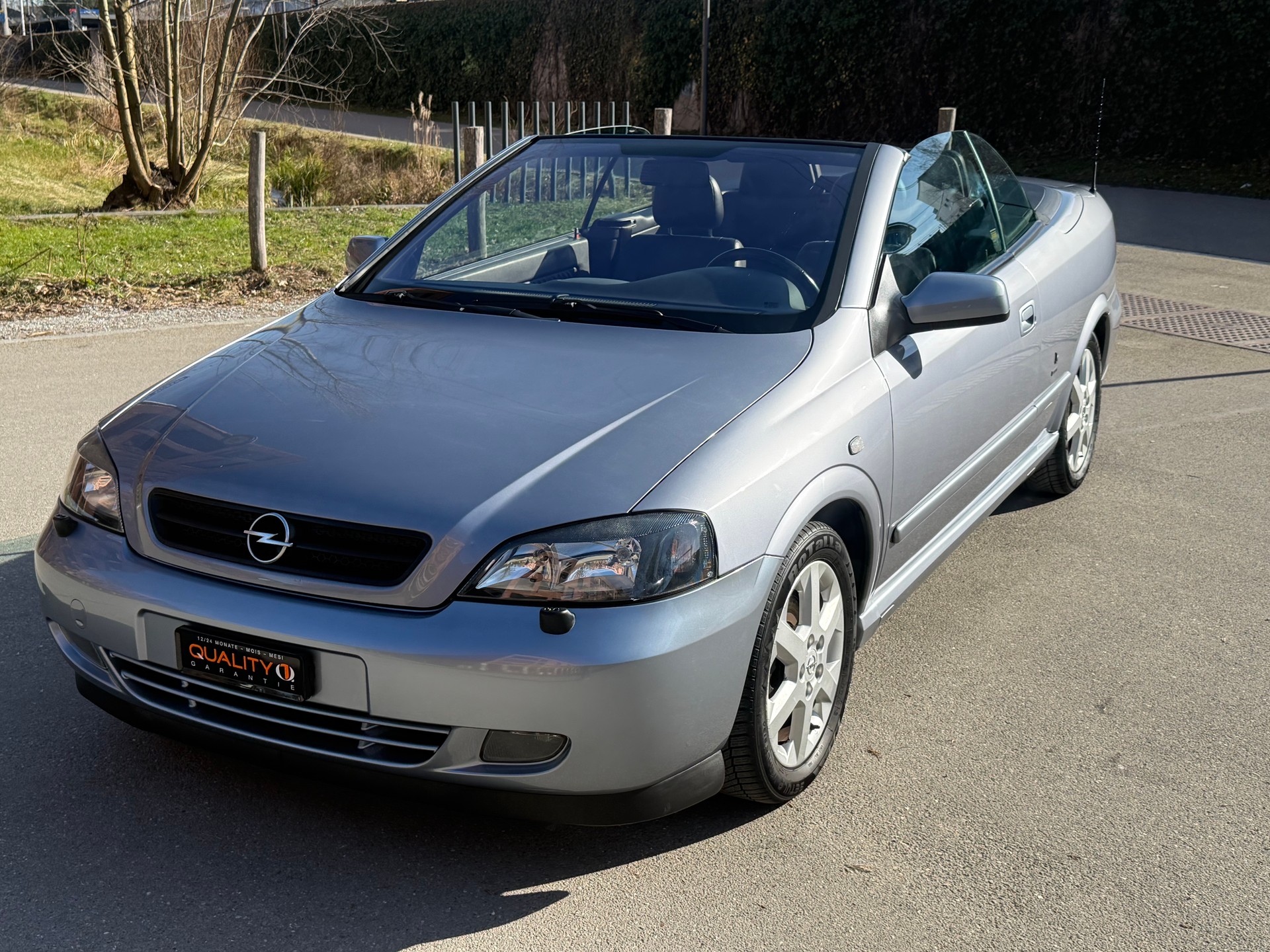 OPEL Astra Cabriolet 2.2i 16V Linea Rossa-image-13