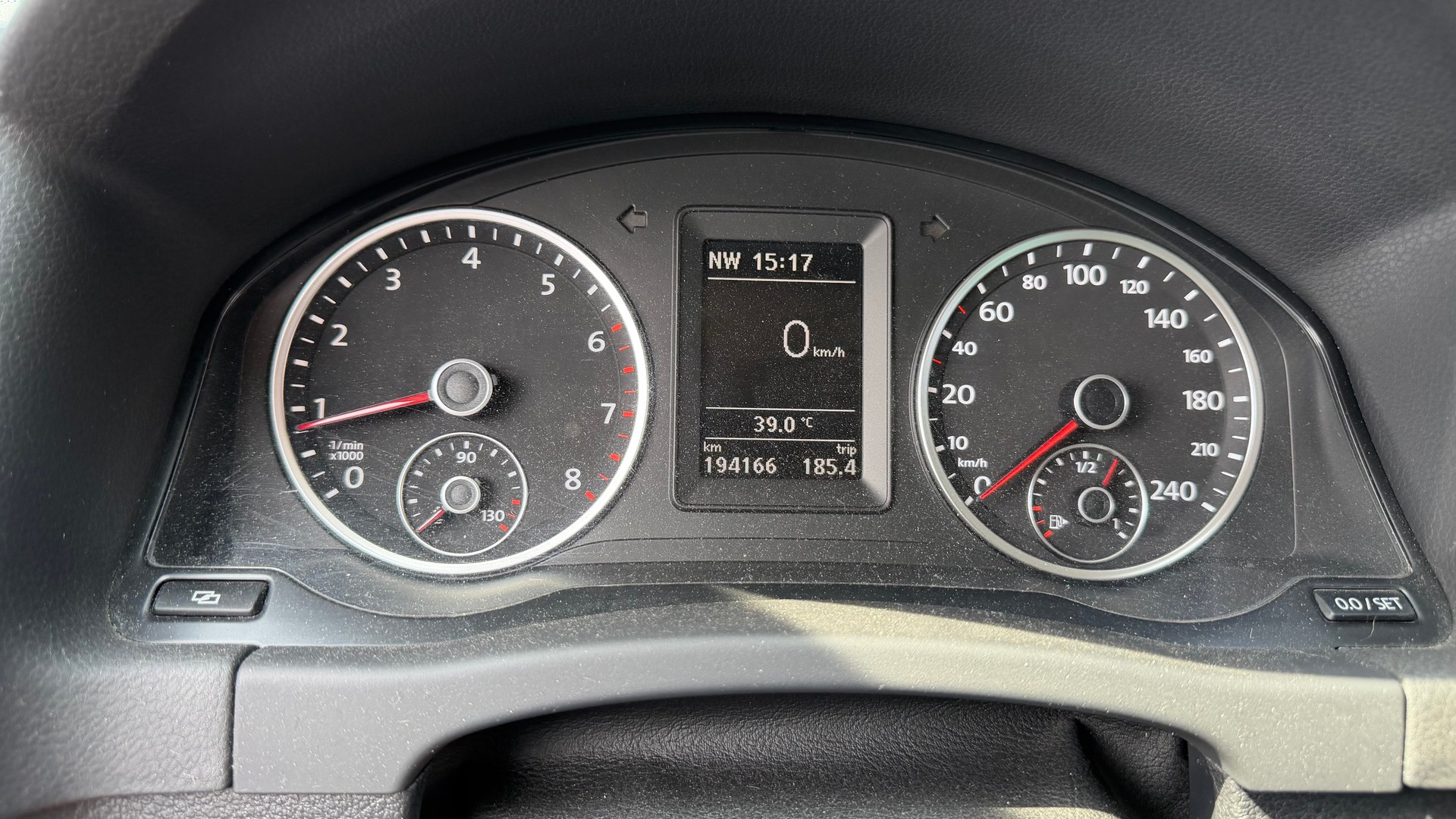 VW Tiguan 2.0 TSI Track&Field-image-11