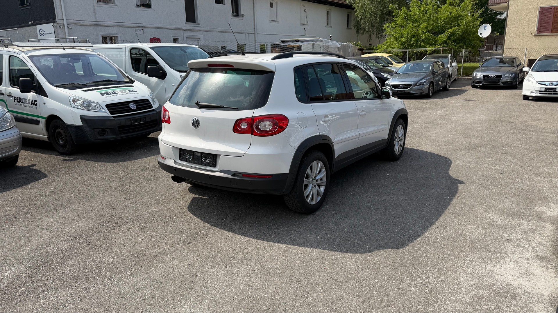 VW Tiguan 2.0 TSI Track&Field-image-2