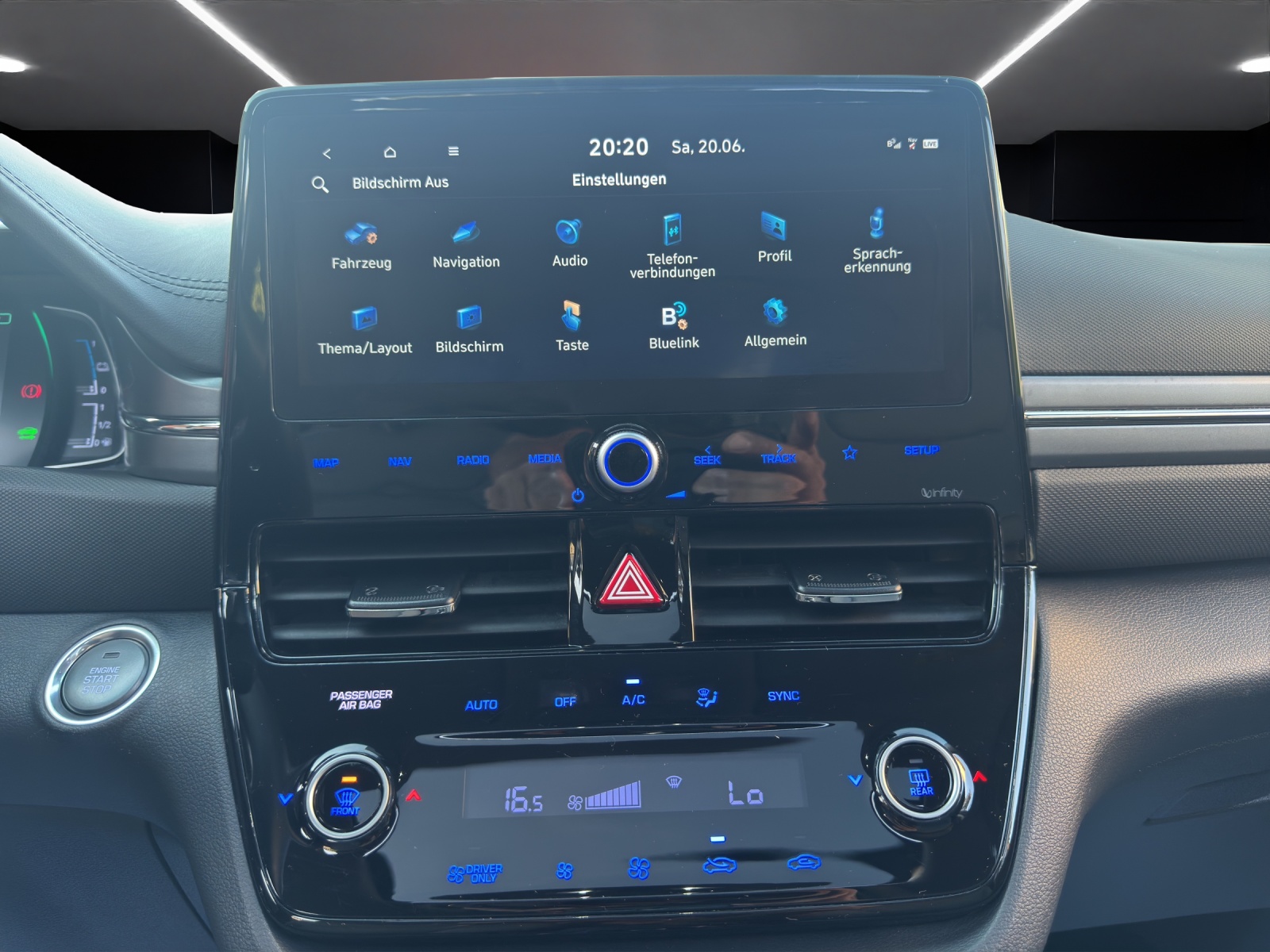 HYUNDAI IONIQ * Frisch ab MFK, Service & Garantie – 1. Hand, Top Zustand-image-17