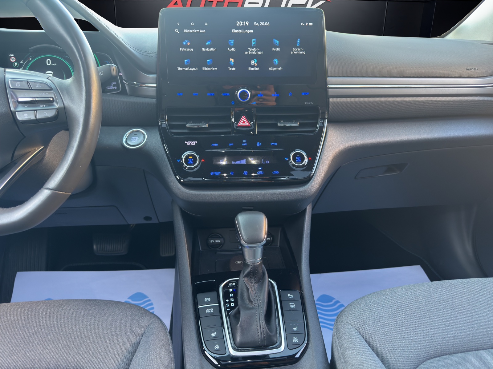 HYUNDAI IONIQ * Frisch ab MFK, Service & Garantie – 1. Hand, Top Zustand-image-18