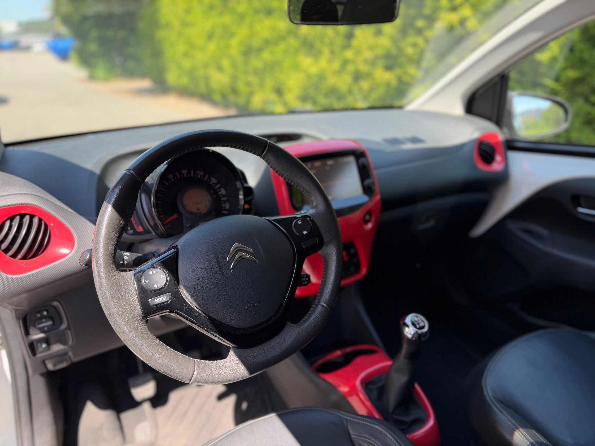 CITROEN C1 1.2 VTi Feel-image-7