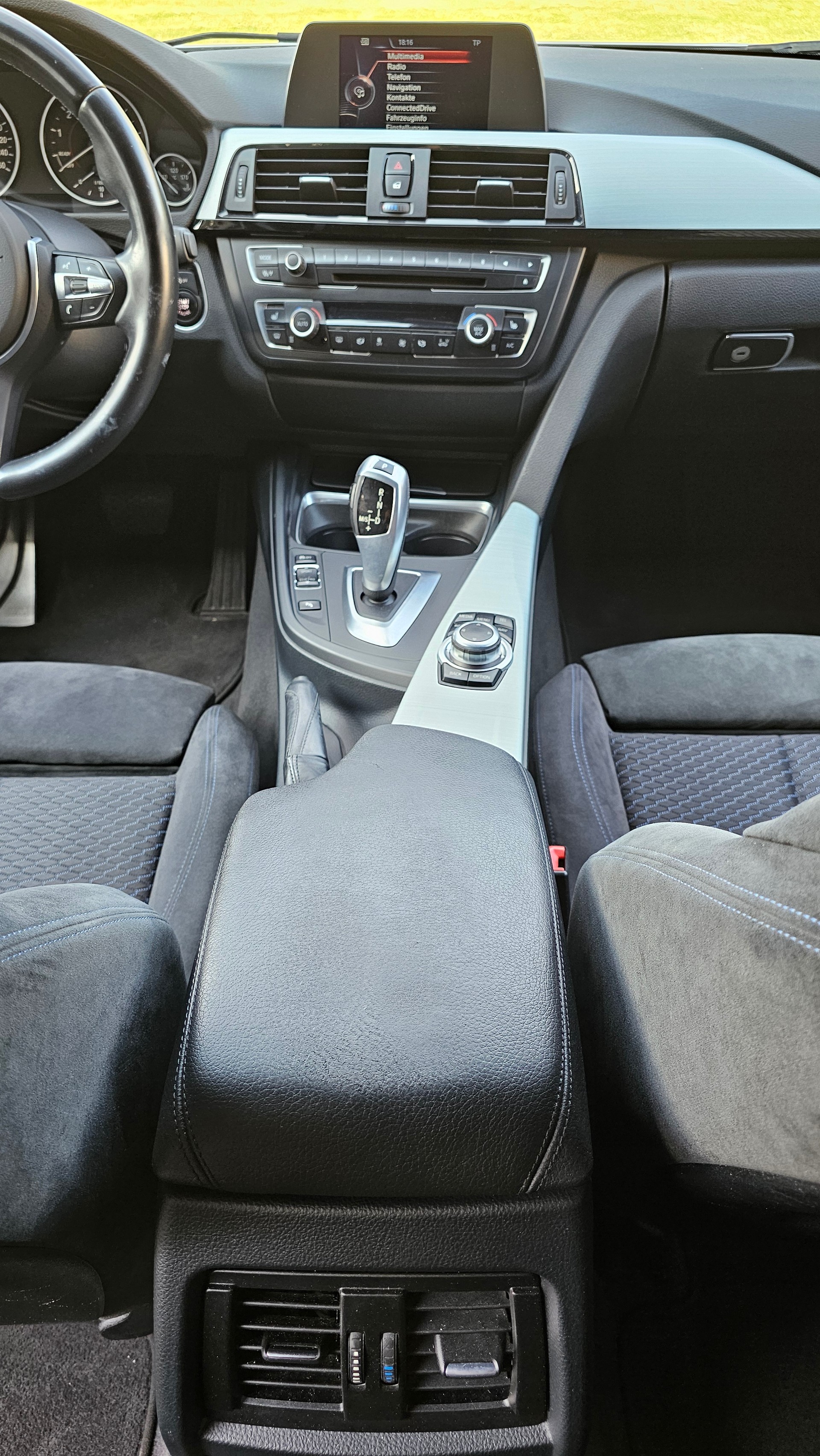 BMW 328i Touring Steptronic-image-11
