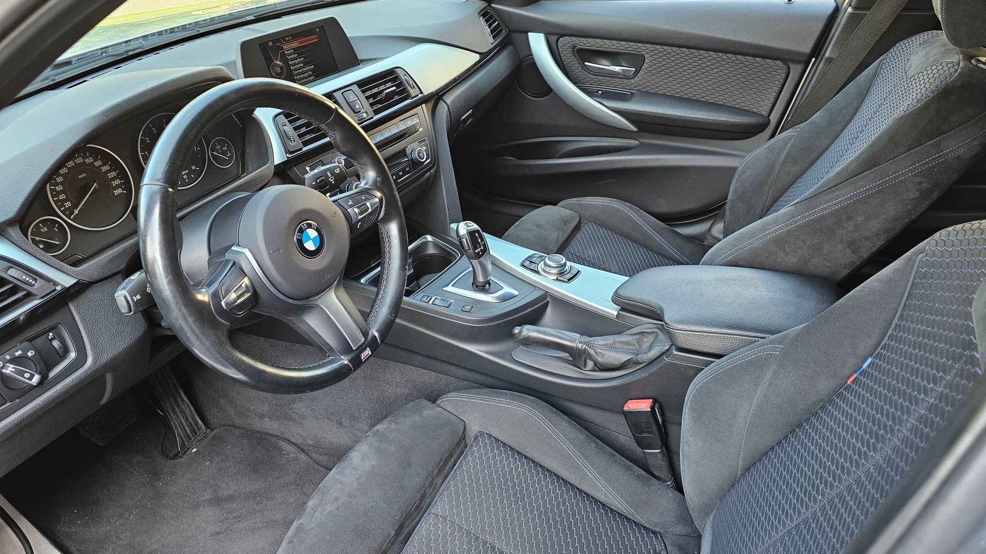 BMW 328i Touring Steptronic-image-9