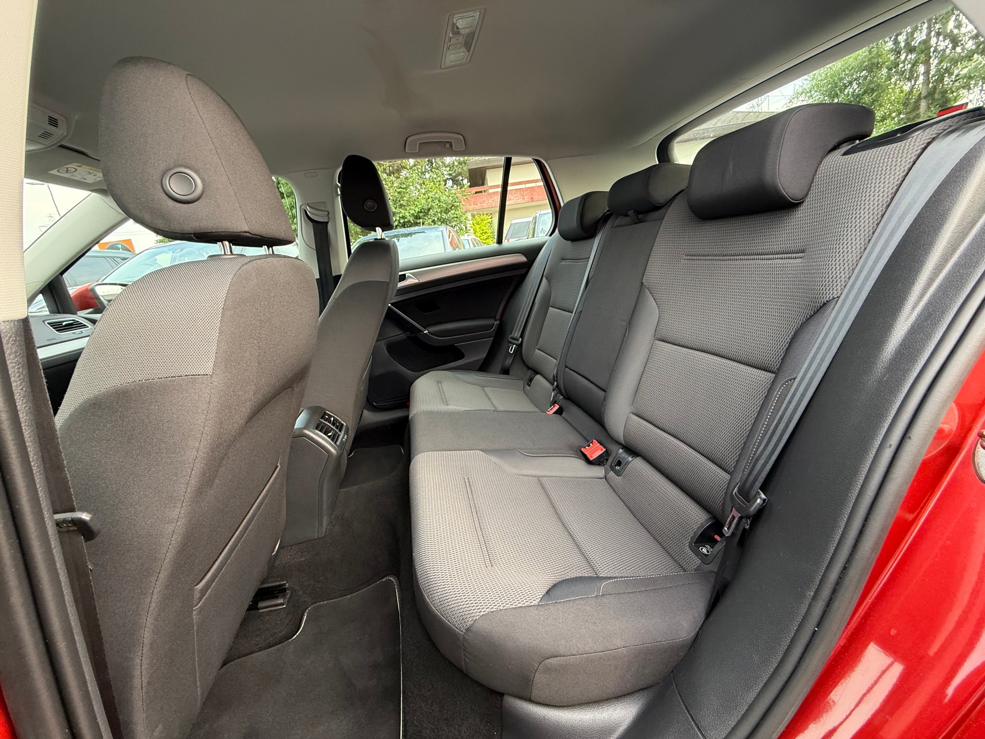 VW Golf 1.0 TSI BlueMotion Comfortline-image-10